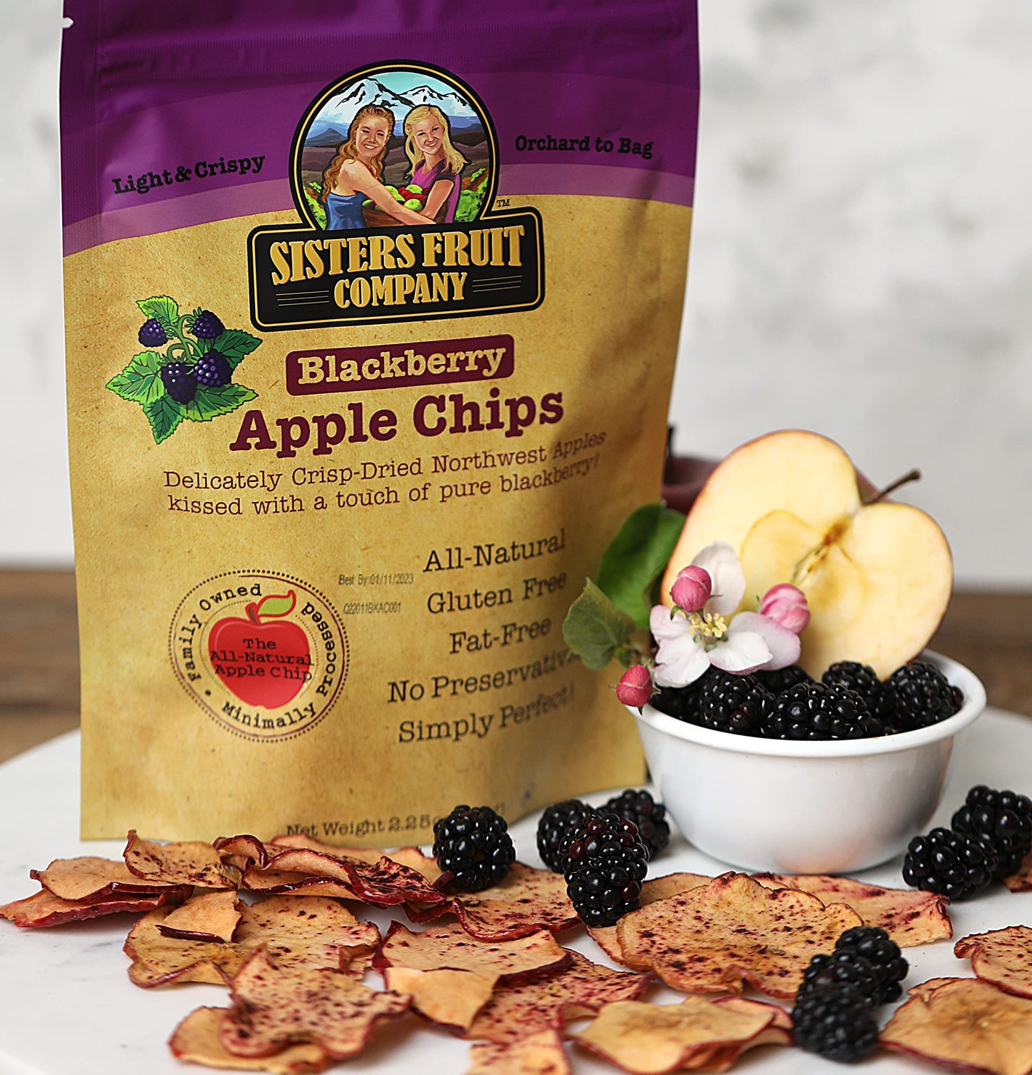 Sisters Fruit Company, Blackberry Apple Chips, All-Natural, No Preservatives, Fat-Free (Contains SIX 2.25 OZ. Bags)