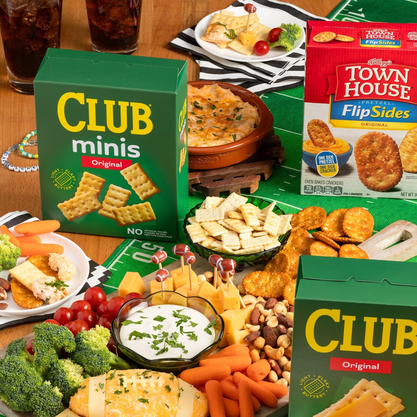 Club Minis Crackers, Lunch Snack, Original, 11oz Box (Pack of 2)