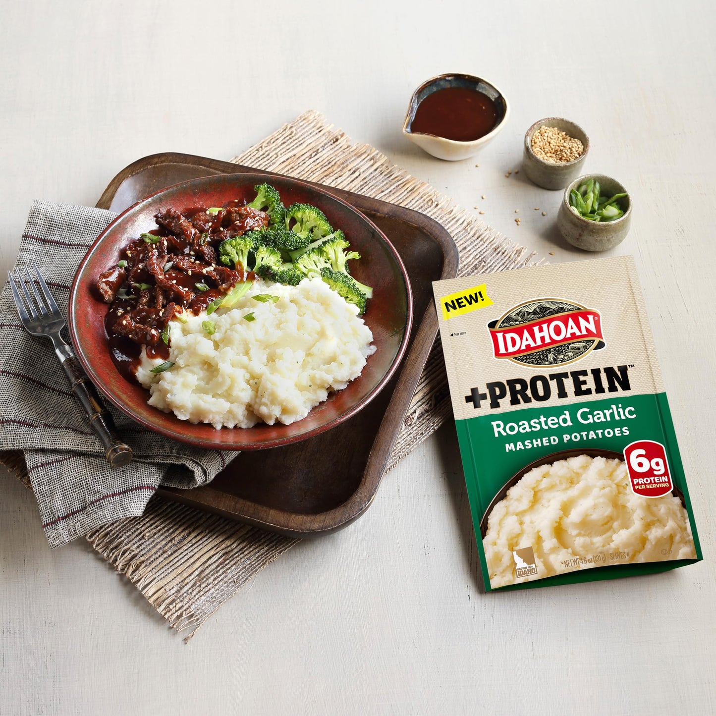 Idahoan Roasted Garlic +Protein Mashed Potatoes, Naturally Gluten-Free, 100% Real Idaho Potatoes, 4 servings per bag, 4.6 ounce