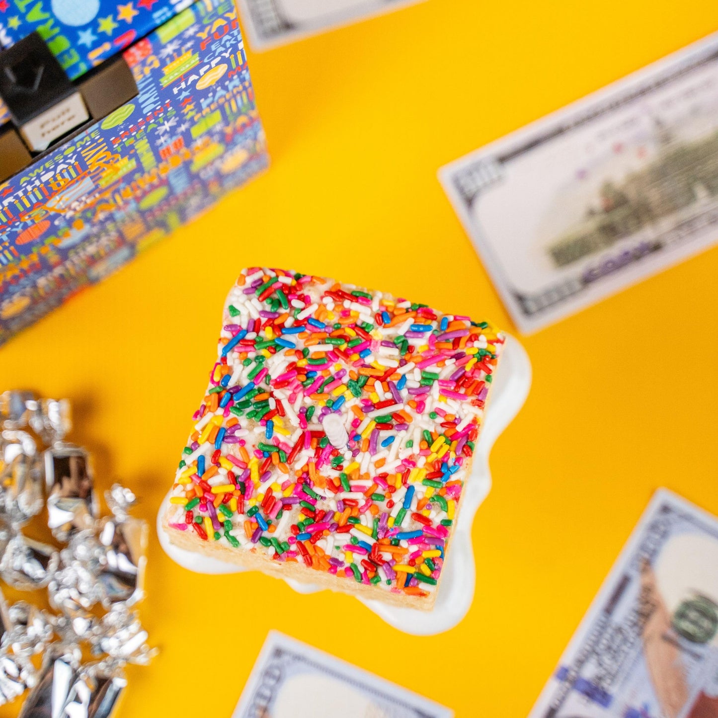 Birthday Billionaire Box By Send A Cake – Ready-To-Gift Music Box With Sweet Caramels & 3 Happy Birthday Crispy Cake – No Assembly, Unique Birthday Gift For Women, Men & Kids
