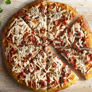 Amys Frozen Pizza, Vegan Margherita Pizza, Made With Organic Vegan Cheese, Tomatoes and Basil, Frozen Meals, 13.5 Oz