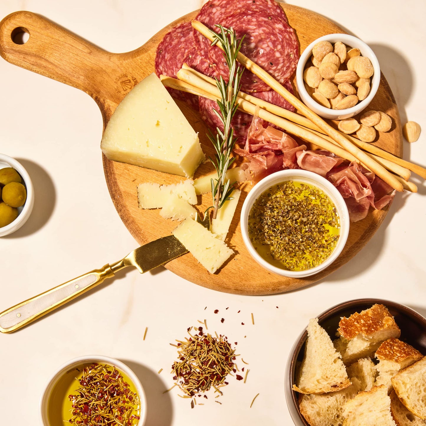 Thoughtfully Gourmet, Olive Oil Spice Infusion Gift Set, Premium Cold Pressed Extra-Virgin Olive Oil From Spain, Includes 4 Flav