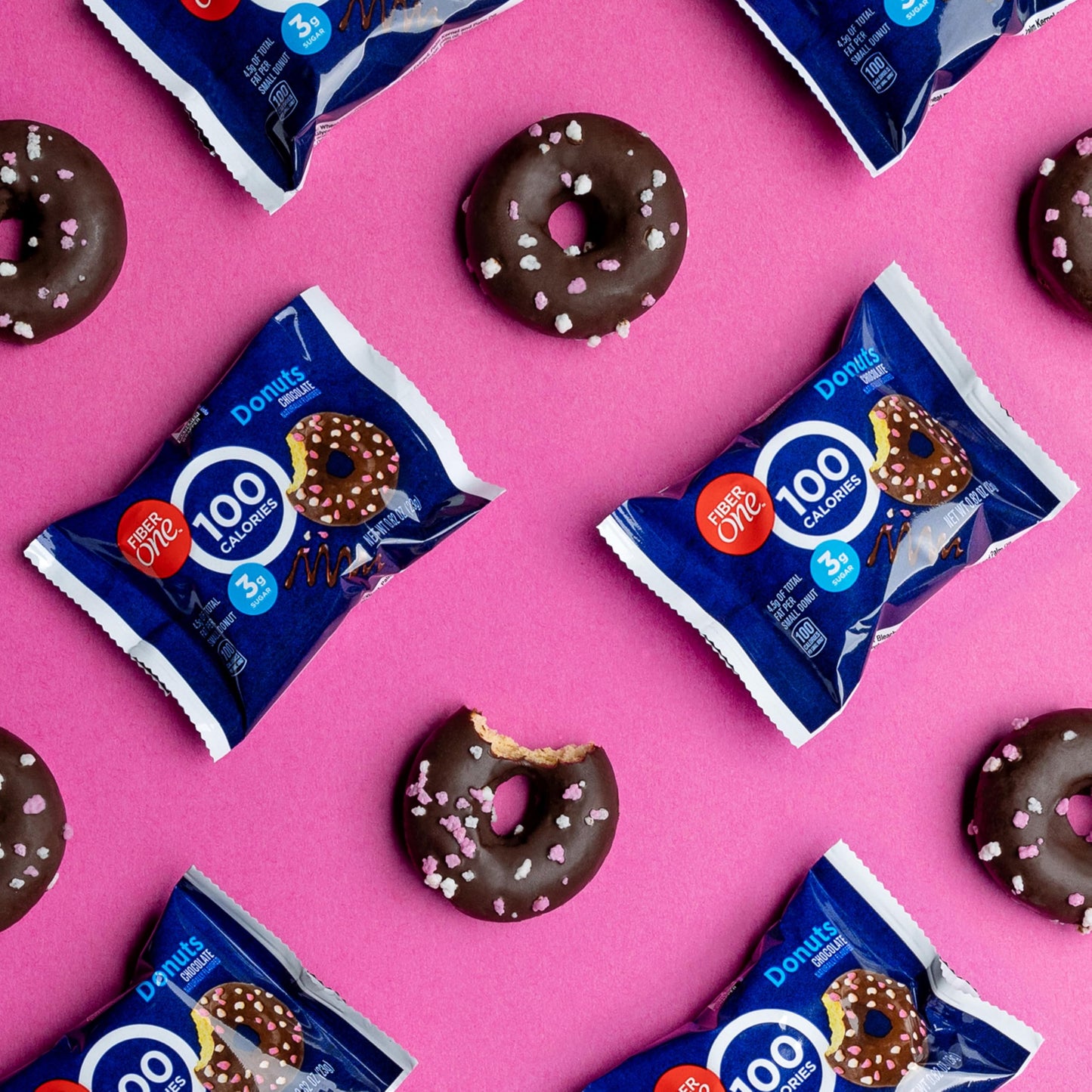 Fiber One 100 Calorie Donuts, Chocolate Flavor, 4 Count, 3.28 oz, 3g Sugar