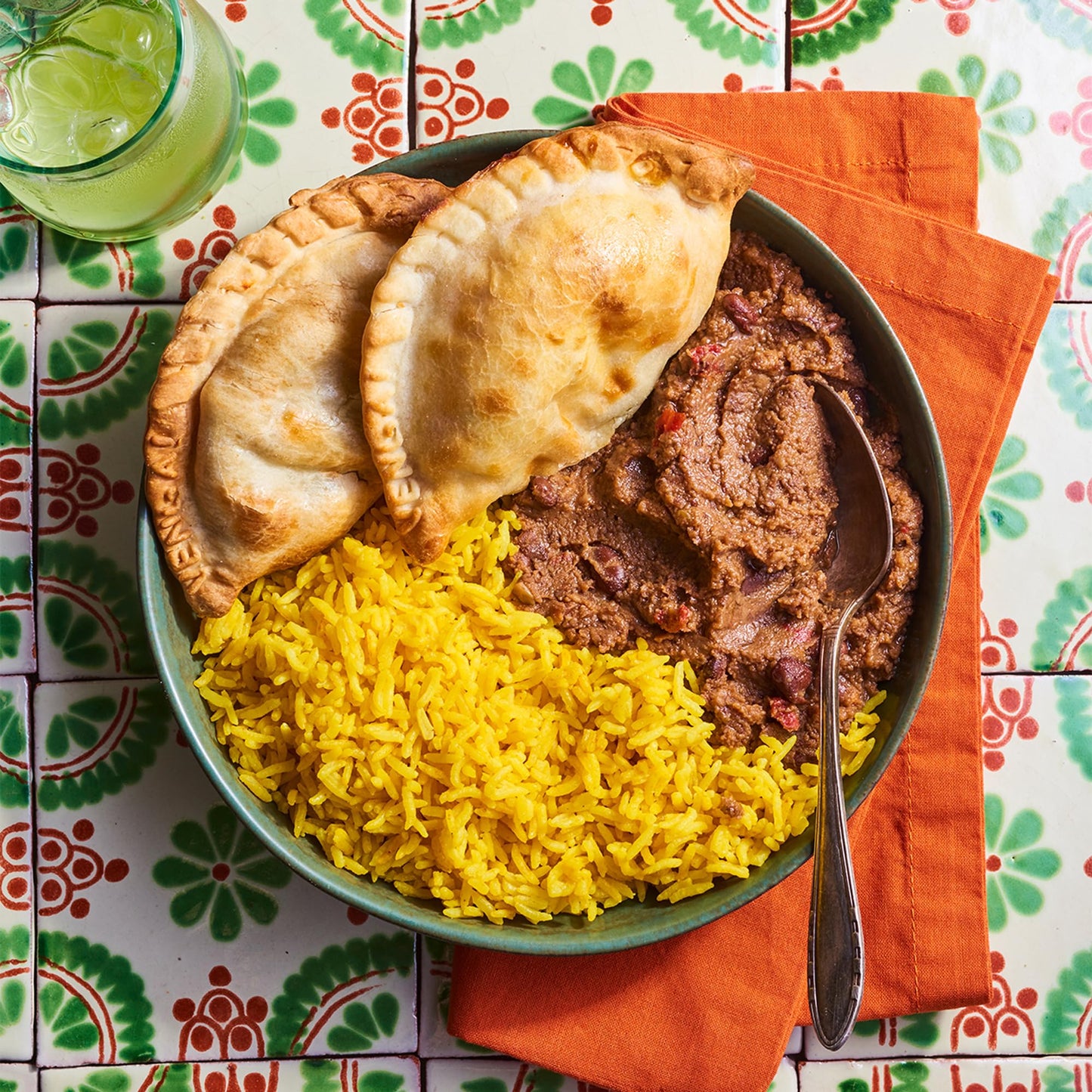 A Dozen Cousins Rice Cooked In Bone Broth Microwaveable Rice Packets | 7G Protein | Contains Collagen (Spanish Yellow Rice, 6 Pack)