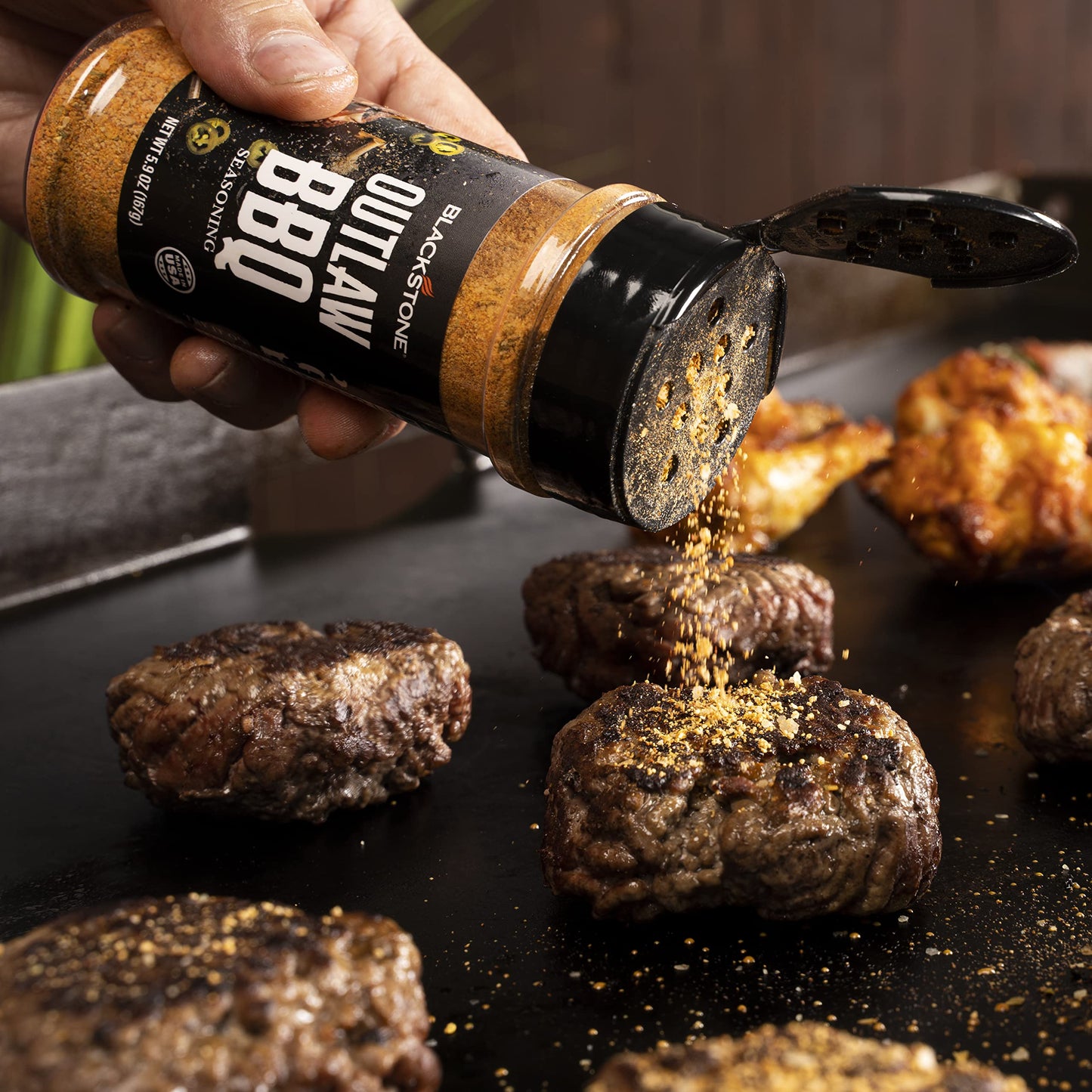 Blackstone 4160 Outlaw Bbq Powder For Beef, Poulty, Pork, Chicken, Fries, Steaks Tasty Spices With Sweetness And Citrus, All-Pur
