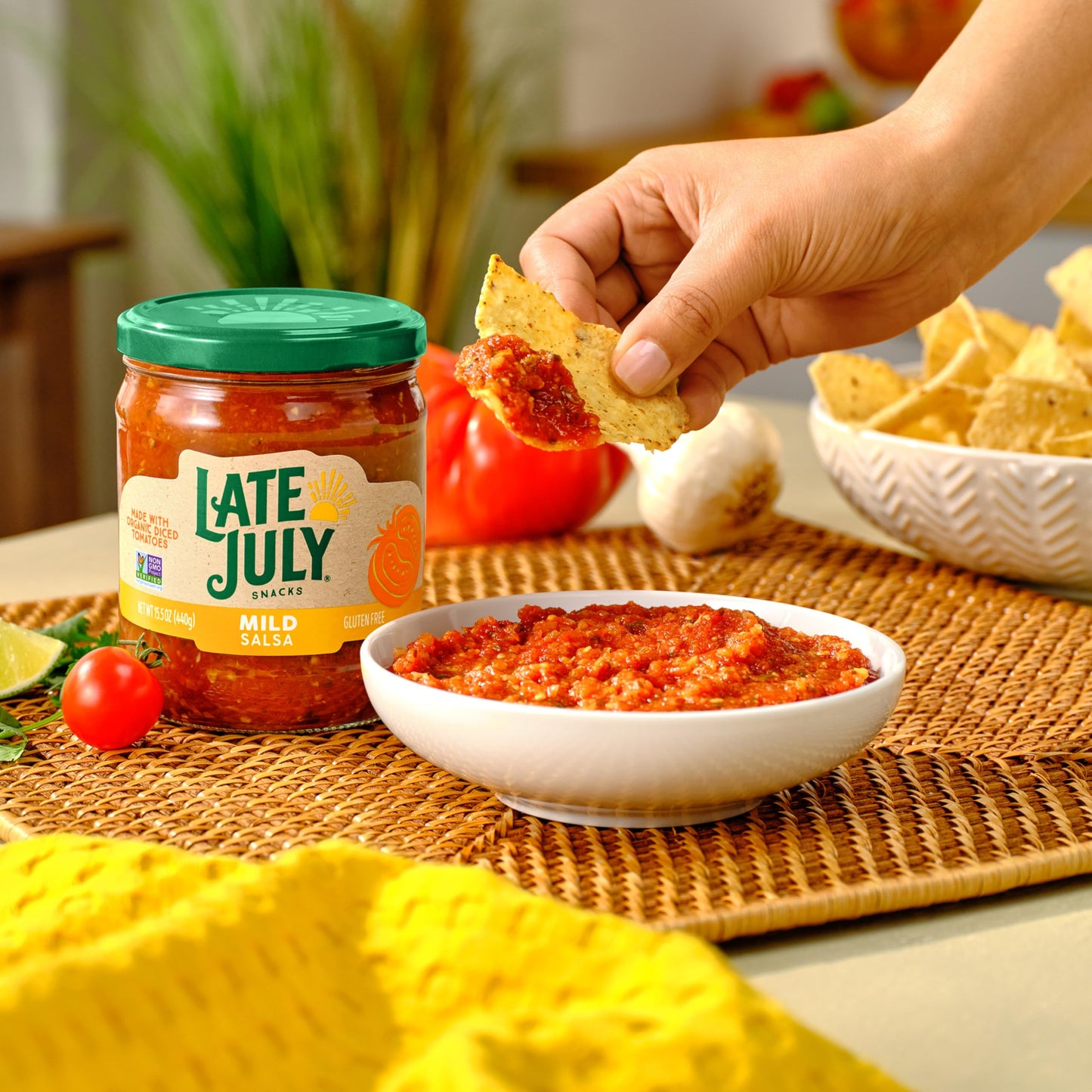 Late July Snacks Mild Salsa, 15.5 oz Jar, Red, Pack of 1, Model 200790115181