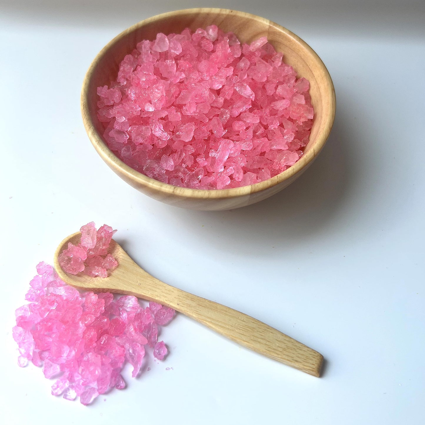Sweetglob Old Fashioned Medium Rock Sugar Candy Gems, Lump Sugar Rock Crystals (1 Pound, Pink Cherry)