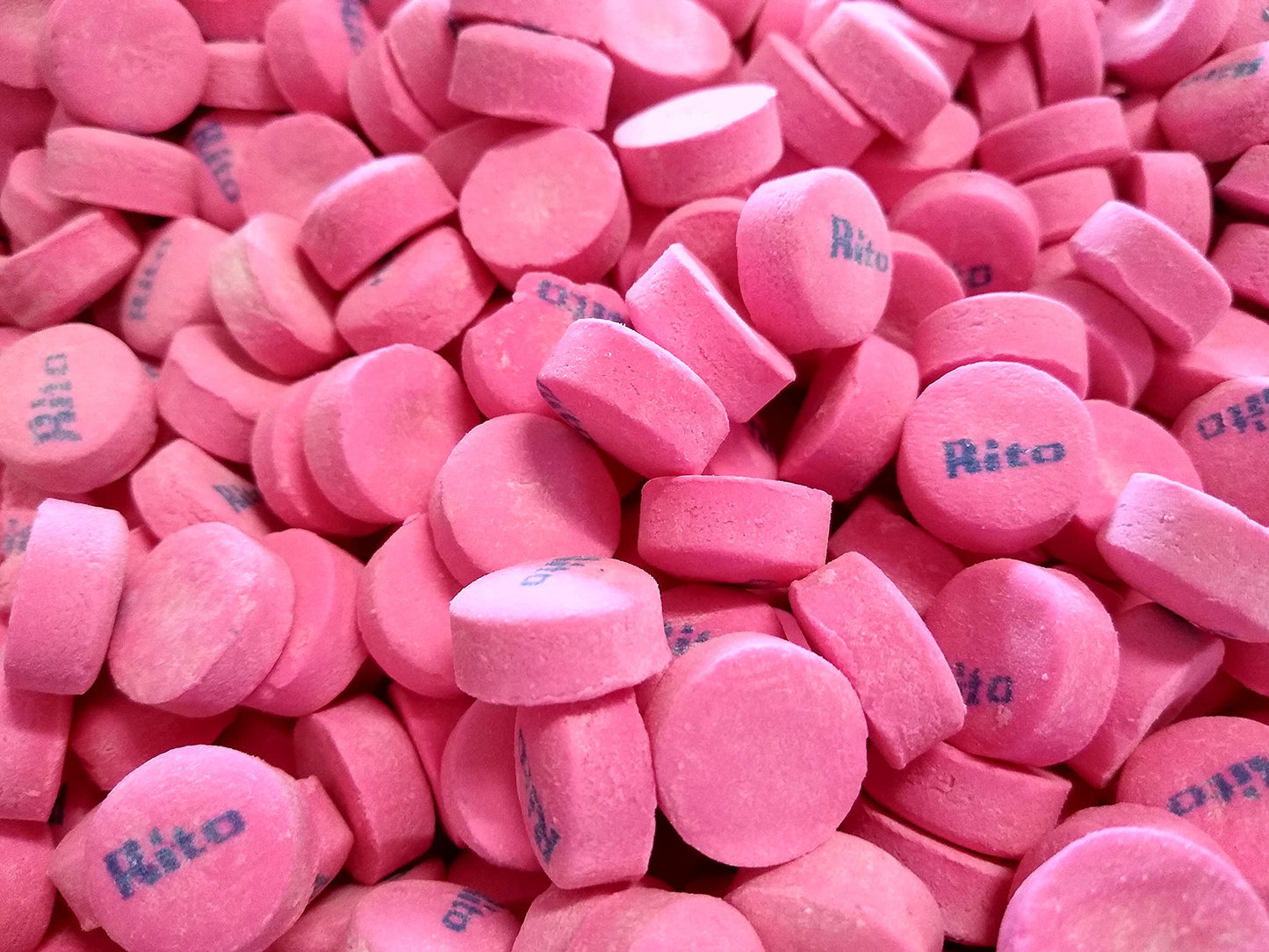 Pink After Dinner Mints - 2 lbs of Creamy Crunchy Long Lasting Flavored Wintergreen Mints