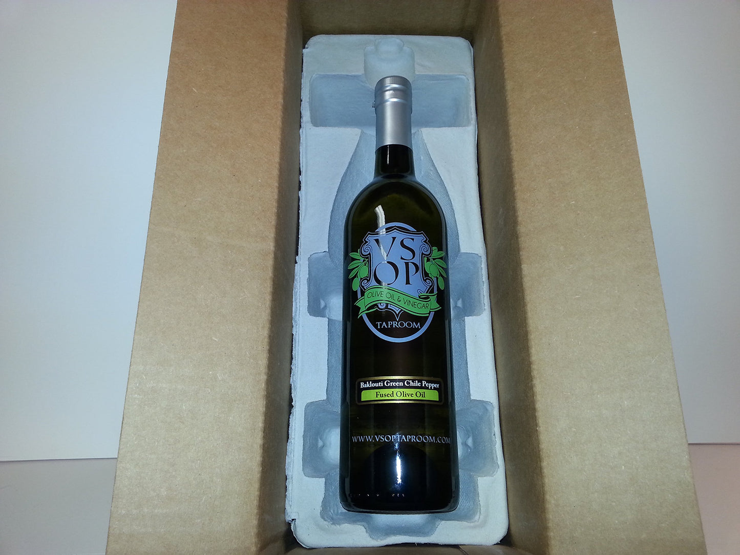 VSOP Organic Baklouti Green Chile Pepper Fused Extra Virgin Olive Oil - 750 ml / 25.36 oz