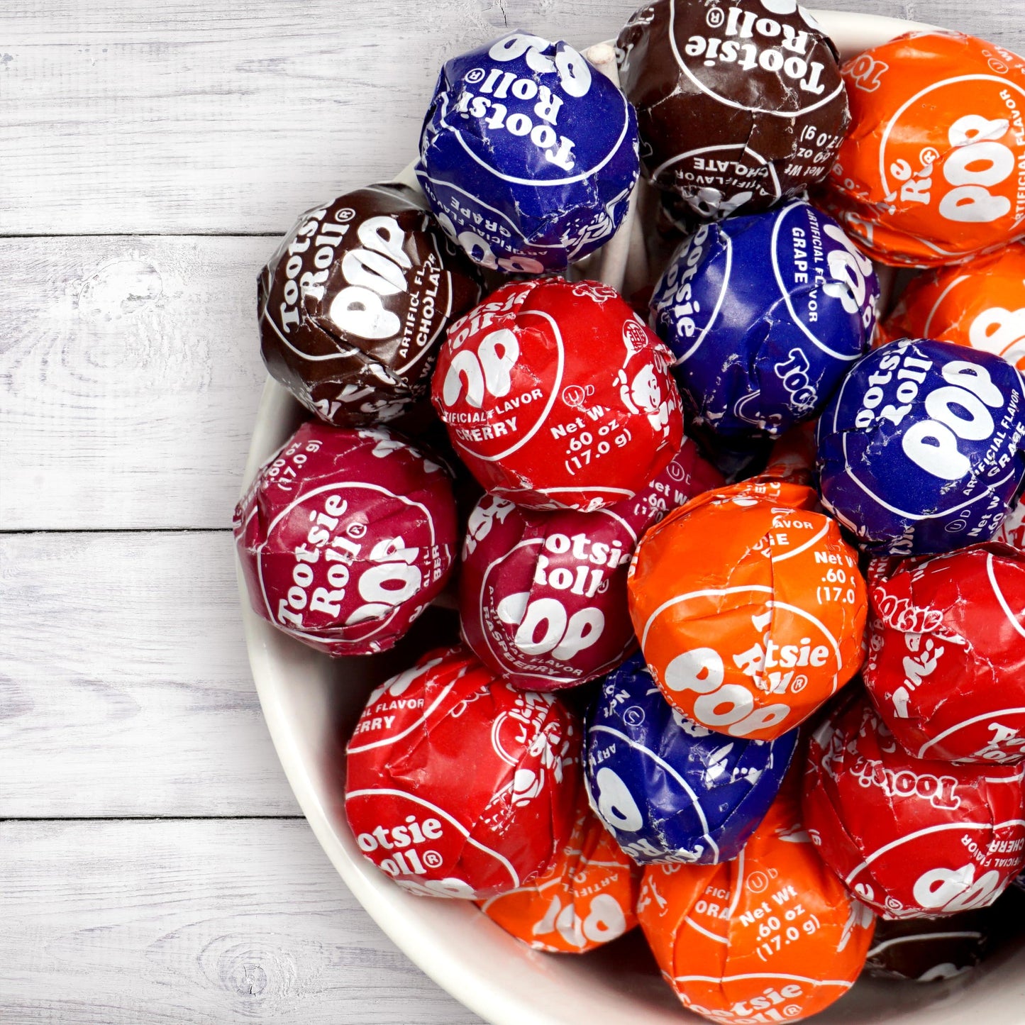 Tootsie Roll Pops with Chocolate Tootsie Roll Center, 5lb Bulk Bag (Approx 110 Count), Original Assorted Fruit Flavors, The Hamp