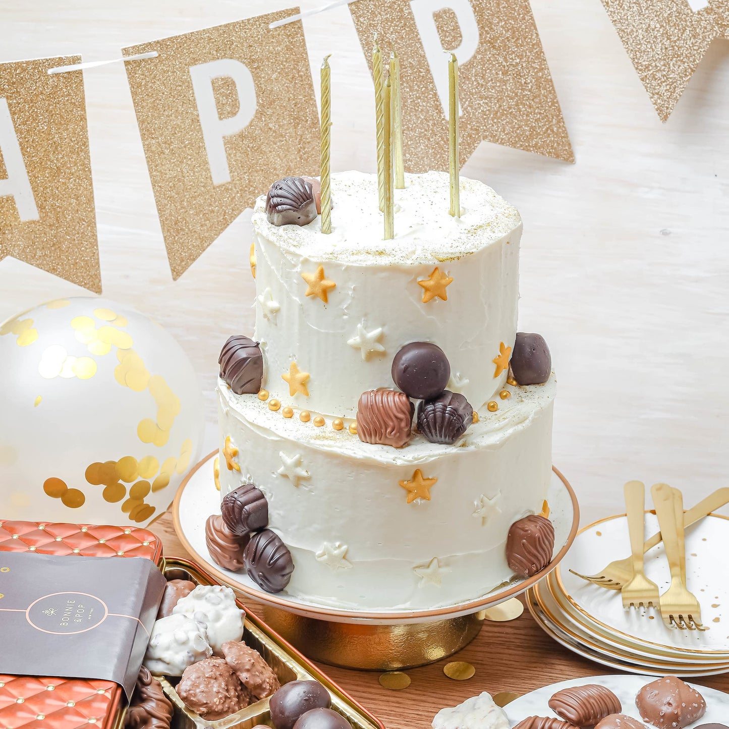 BONNIE AND POP - Birthday Food Gift Basket, Happy Birthday Chocolate, Birthday Gift Box, Food Birthday Gifts for Women and Men,
