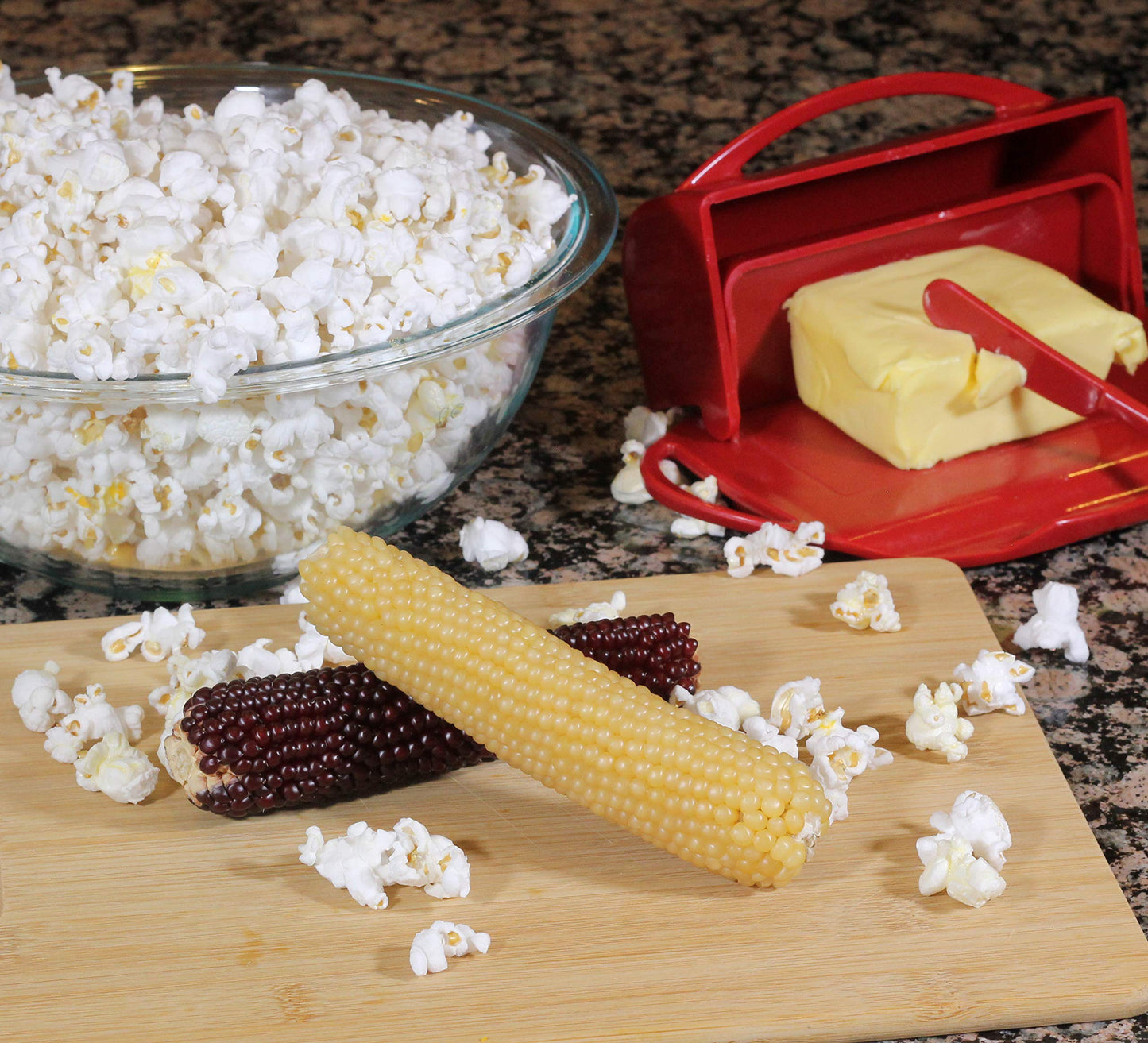 Amish Country Popcorn | Old Fashioned Microwave Popcorn | Non-GMO, Gluten Free, Microwaveable and Kosher (White & Red Corn on th