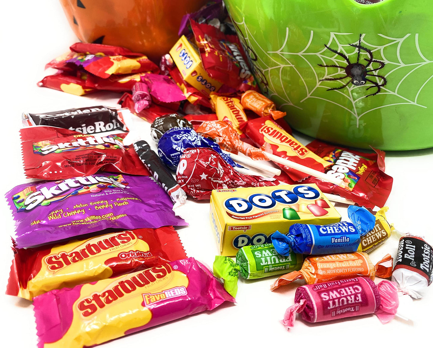 Assortit Holiday Special Bulk Candy Mix 11.25 Lb Starbursts Favereds And Skittles Original And Wild Berry Tootsie Rolls Juniors Tootsie Snack Bars Tootsie Mini Dots Tootsie Pops Fruit Rolls 450+ Ct (180.4 Oz)