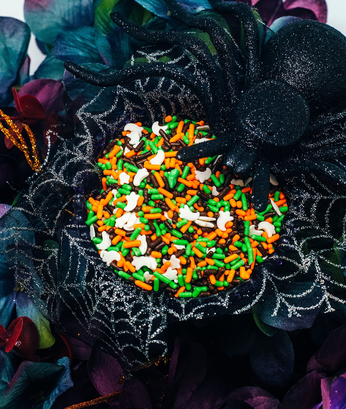 Halloween Party Edible Decorations Sprinkle Blends - A Spooky 4 Ounce Variation (Ghost Bumps)