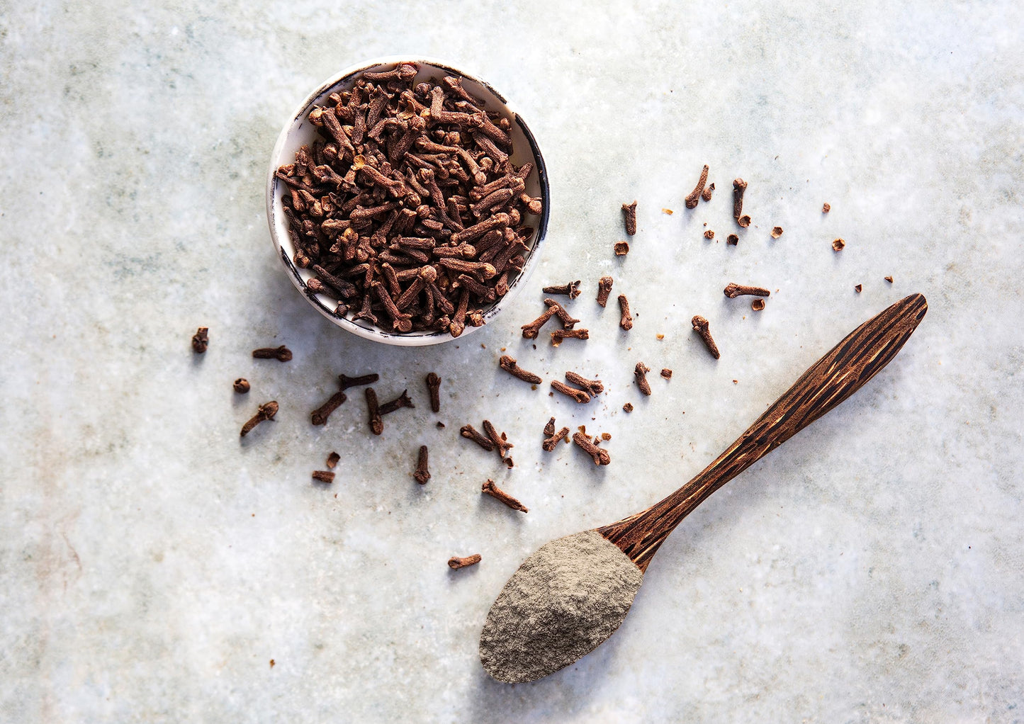 Food to Live Organic Clove Powder, Non-GMO, Vegan, Finely Ground, 8 Ounces