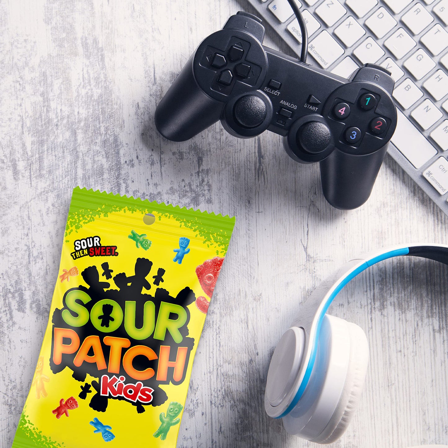 Sour Patch Kids Soft & Chewy Candy, Bulk Candy, 12 - 8 Oz Bags