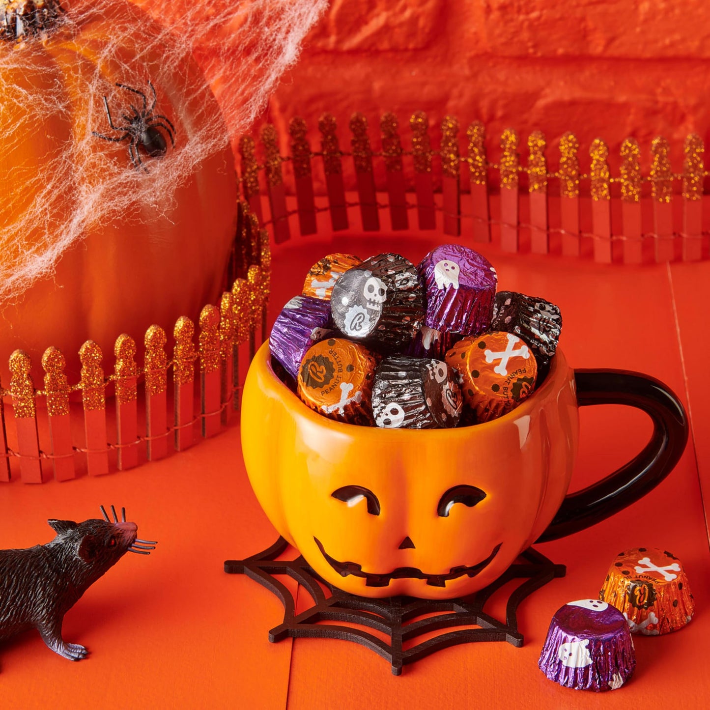REESES Miniatures Milk Chocolate Peanut Butter Cups  Halloween Candy Bag  9.92 oz
