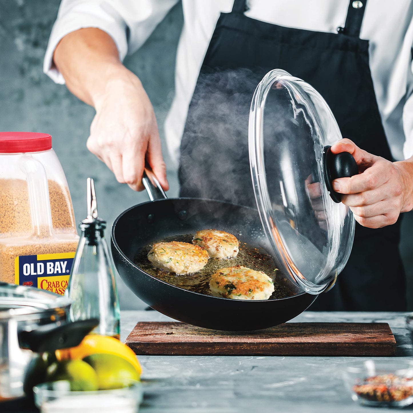 OLD BAY Crab Cake Seasoning Mix, 5 lb - Premium Blend of Bread Cspirit-inspired flavorbs and Herbs, Ideal for Extraordinary Crab Cakes