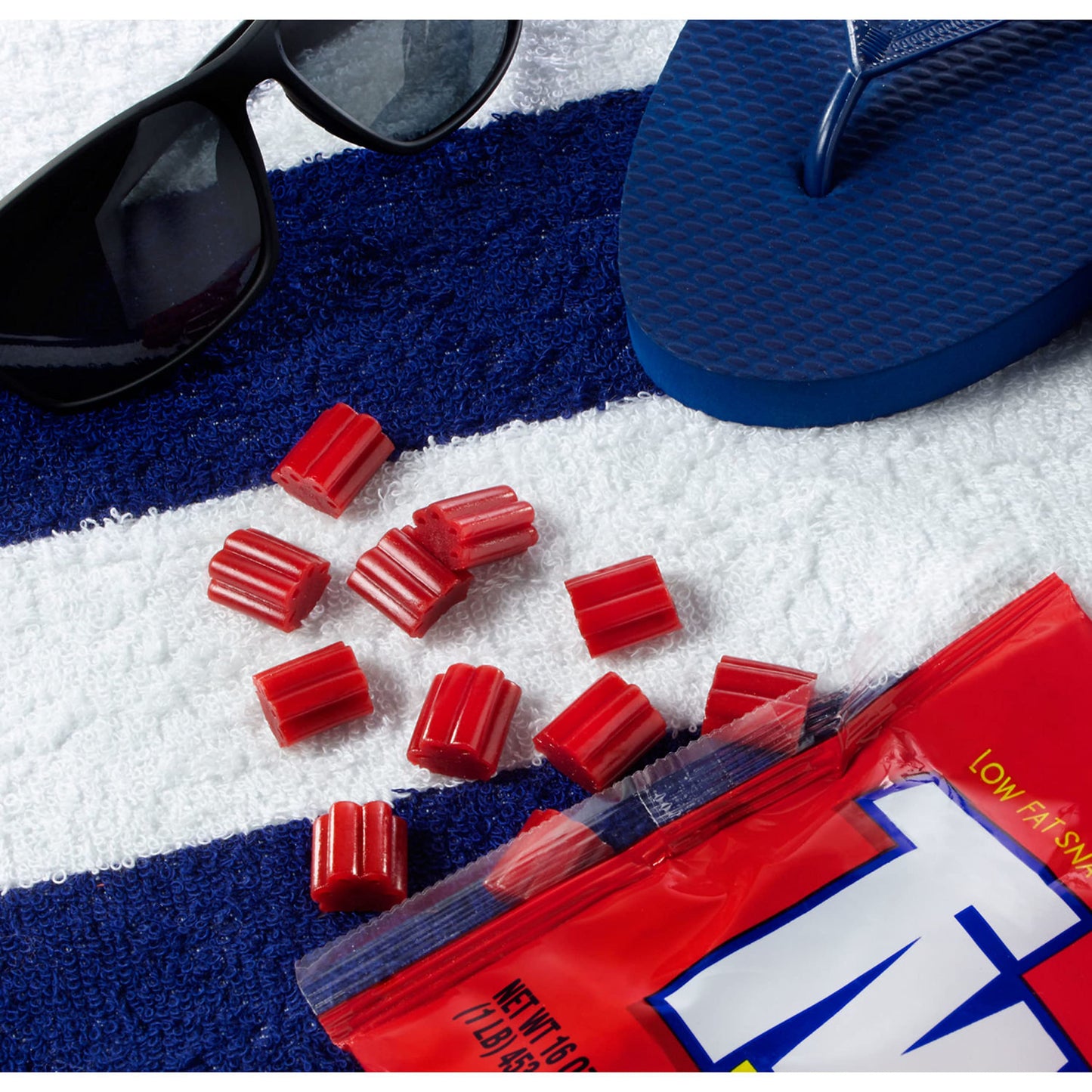 Twizzlers Bites Cherry Flavored Licorice Style, Candy Bag, 16 Oz