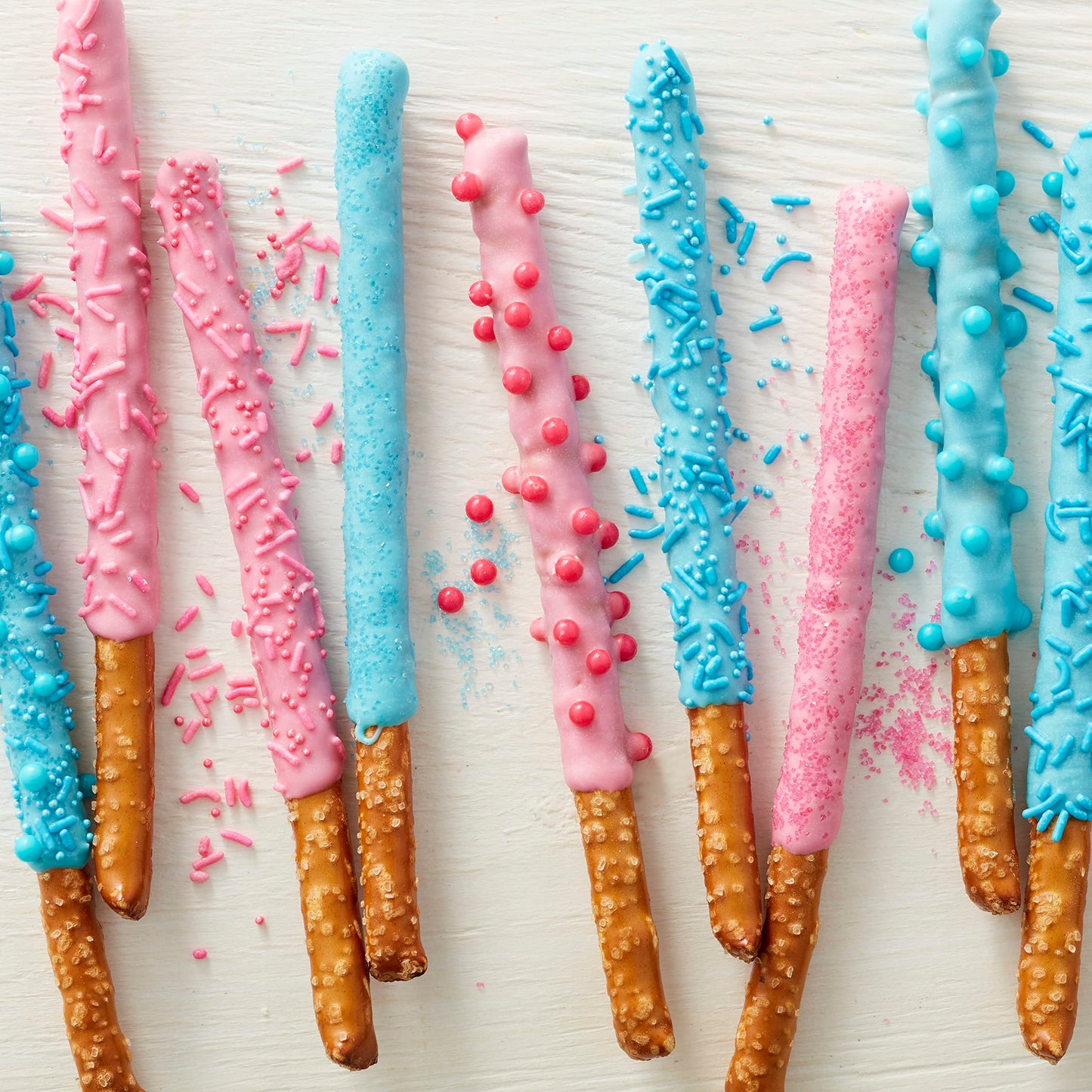 Wilton Blue Sugar Pearls - Add A Touch Of Elegance With Blue Pearl-Shaped Sprinkles For Special Occasion Cakes, Cupcakes & Cooki