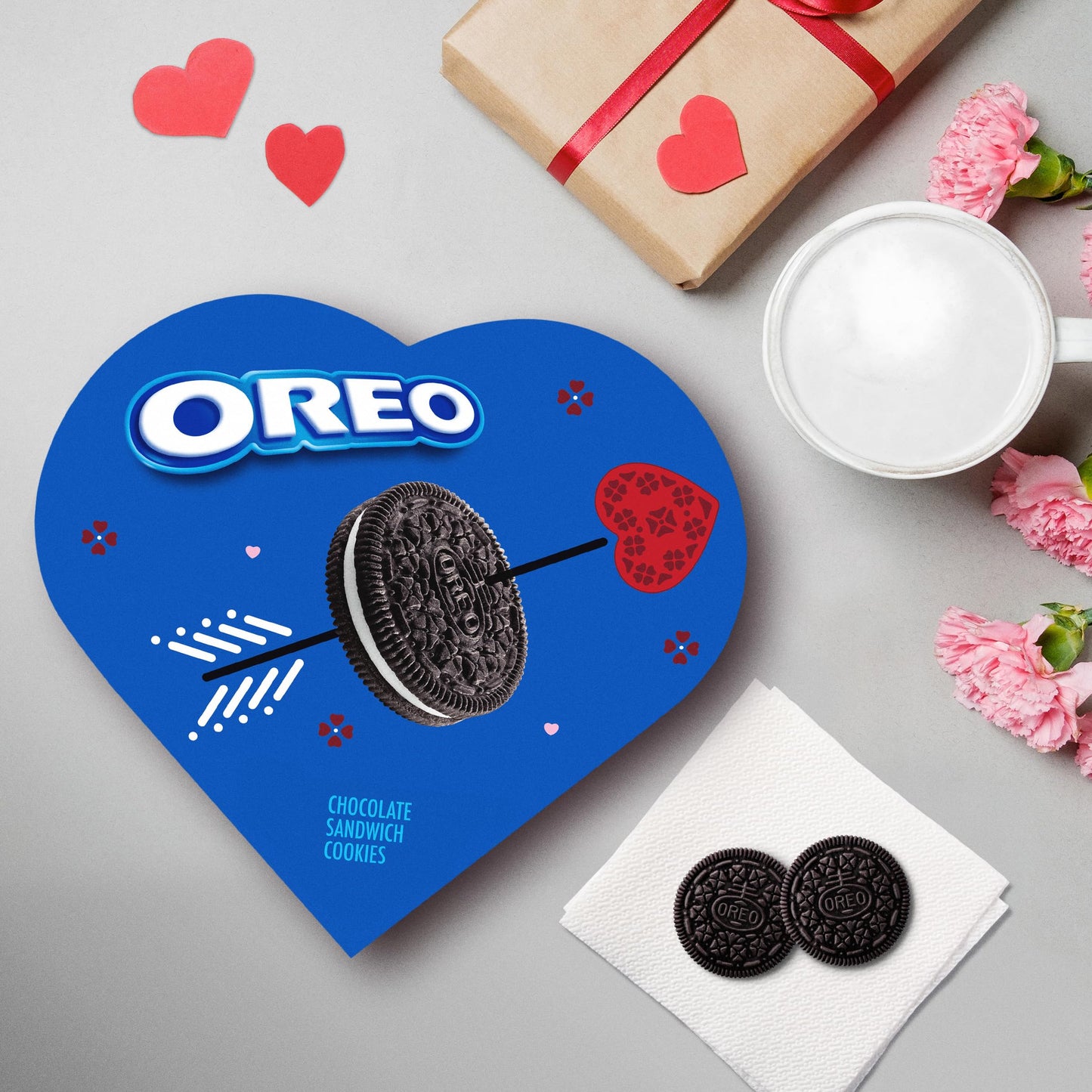 OREO Chocolate Sandwich Cookies, Valentines Day Cookies, 6.24 oz Heart Shaped Box