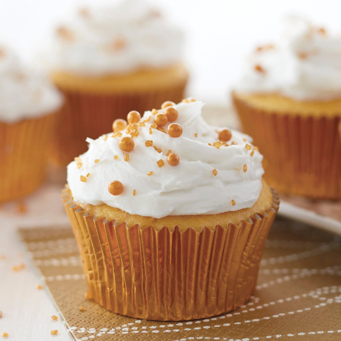 Wilton Gold Pearlized Sugar Sprinkles, Gold Sprinkles For Cookie & Cake Decorating 5.22 Oz.