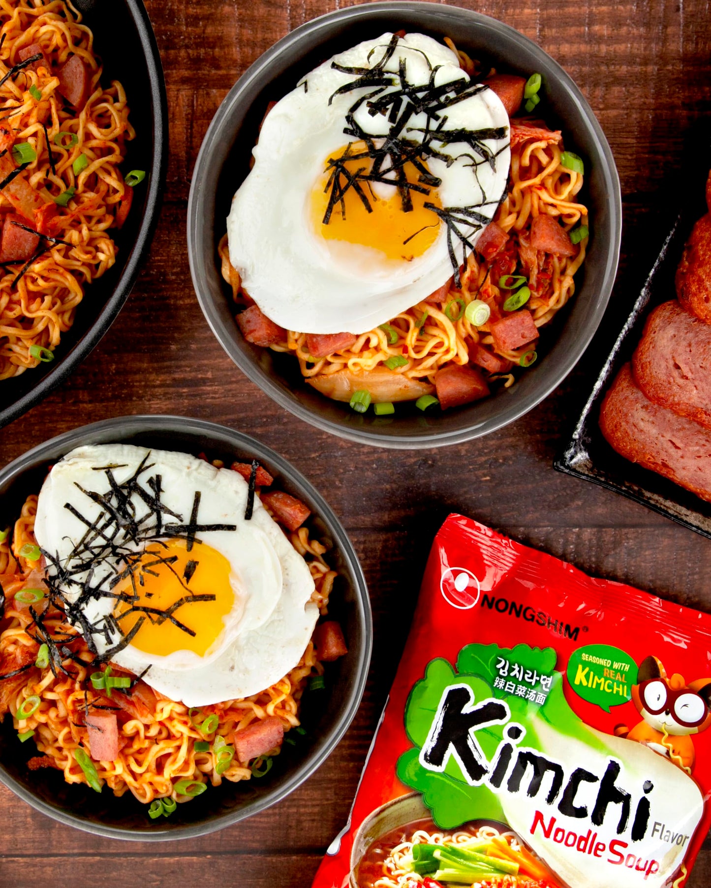 Nongshim Ramen Noodles, Gourmet Instant Ramen, Premium Microwavable Noodle Soup, Kimchi, 4.2 Ounce (Pack Of 16)