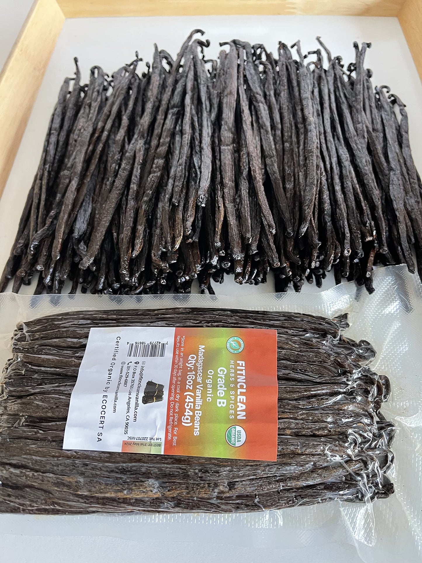 FITNCLEAN Organic Madagascar Vanilla Beans Grade B, 1 Lb Whole Non-GMO spirit-inspired flavor Pods, Certified USDA Organic, 6-7 Length