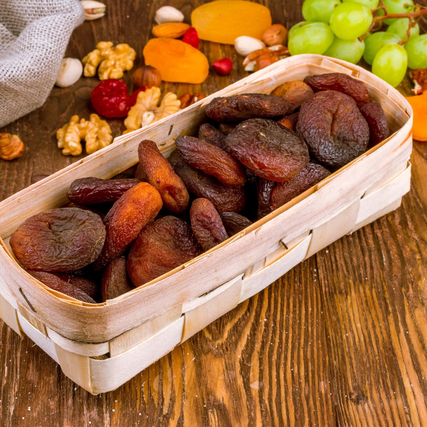 Elan Organic Sun-Dried Apricots, Dried Fruits, No Sulphites, No Sugar Added, Non-Gmo, Vegan, Gluten-Free, Kosher, Naturally Sweet Snacks, Turkish Apricots, 8 Pack Of 7 Oz