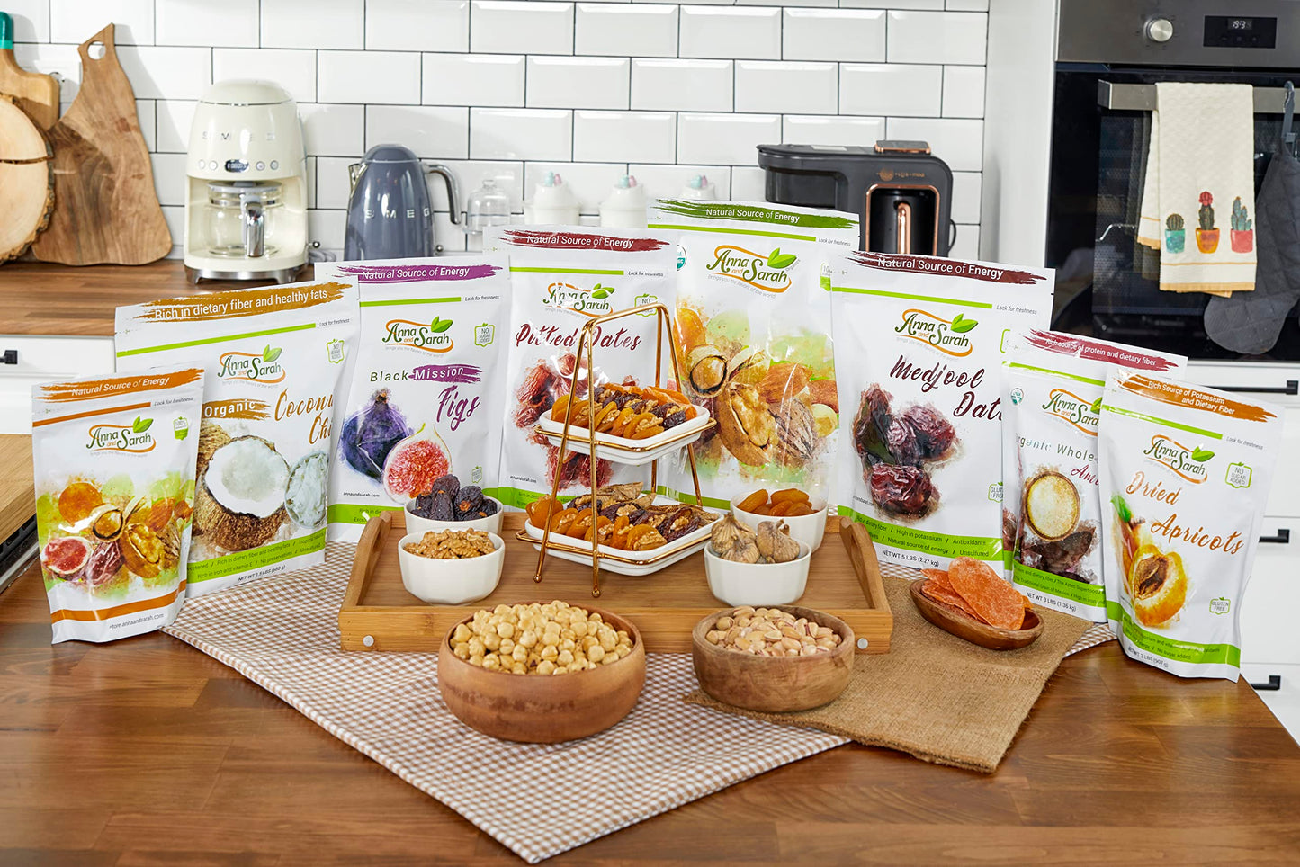 Anna and Sarah Pitted California Deglet Noor Dates, 2 lbs Resealable Bag, Premium Quality Dried Fruit, Healthy Snack, 1 Pack