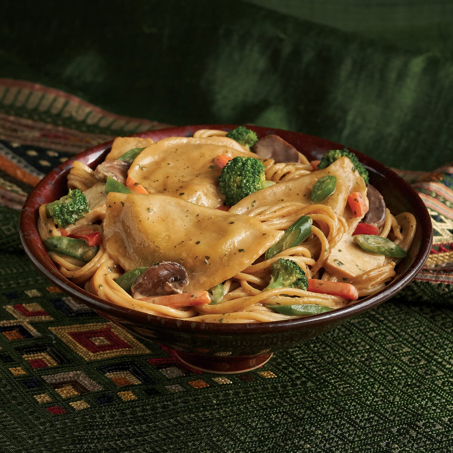 Amys Frozen Bowls, Asian Dumplings In a Savory Hoisin Sauce, Vegan, 8.5 oz.