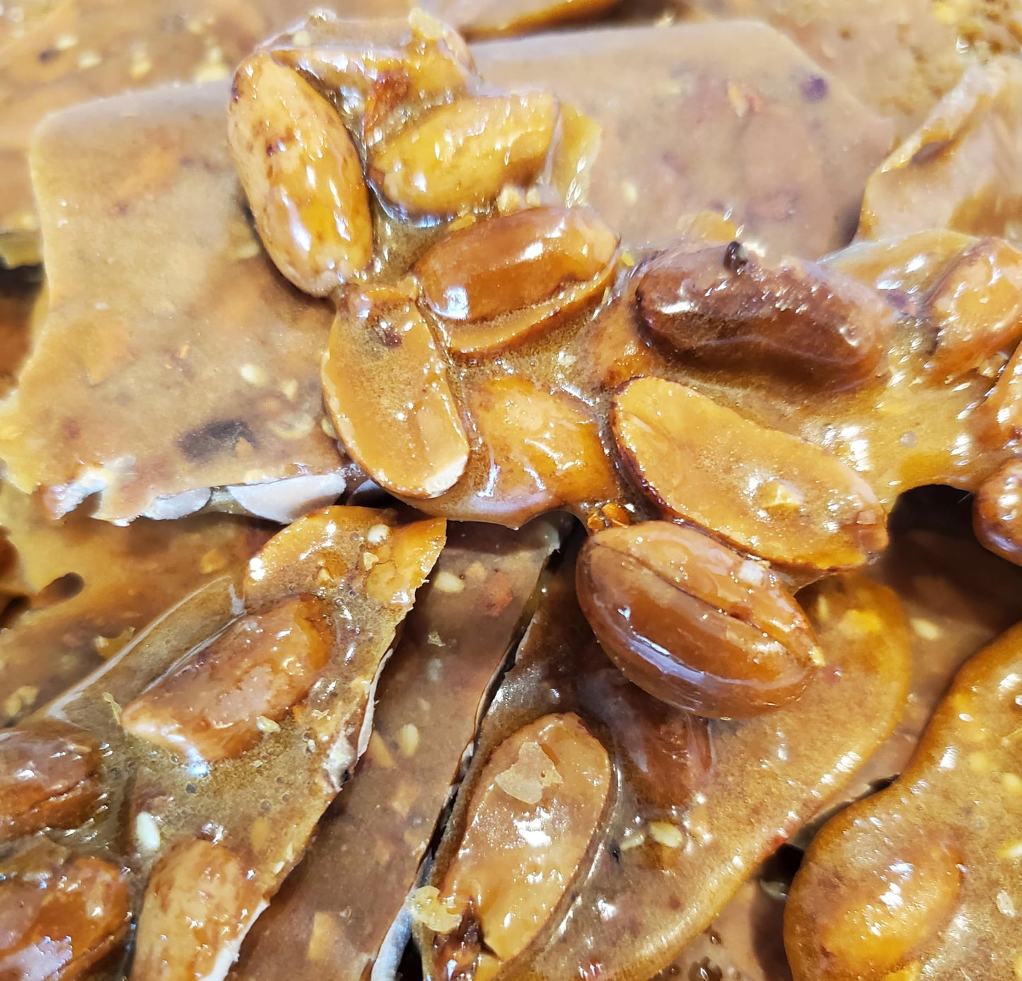 High Class Grass Spicy Peanut Brittle Candy, Old Fashioned Style Brittle Made With Chinese Spicy Chili Crisp, Vegan And Gluten F