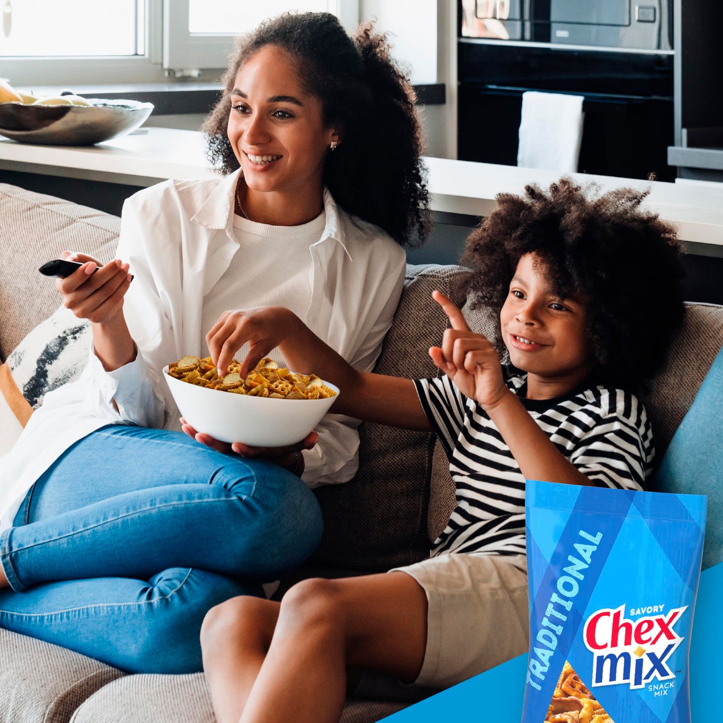 Chex Mix Traditional Flavor Snack Mix, 1.75-Ounce Single Serve Bags (Pack of 60)