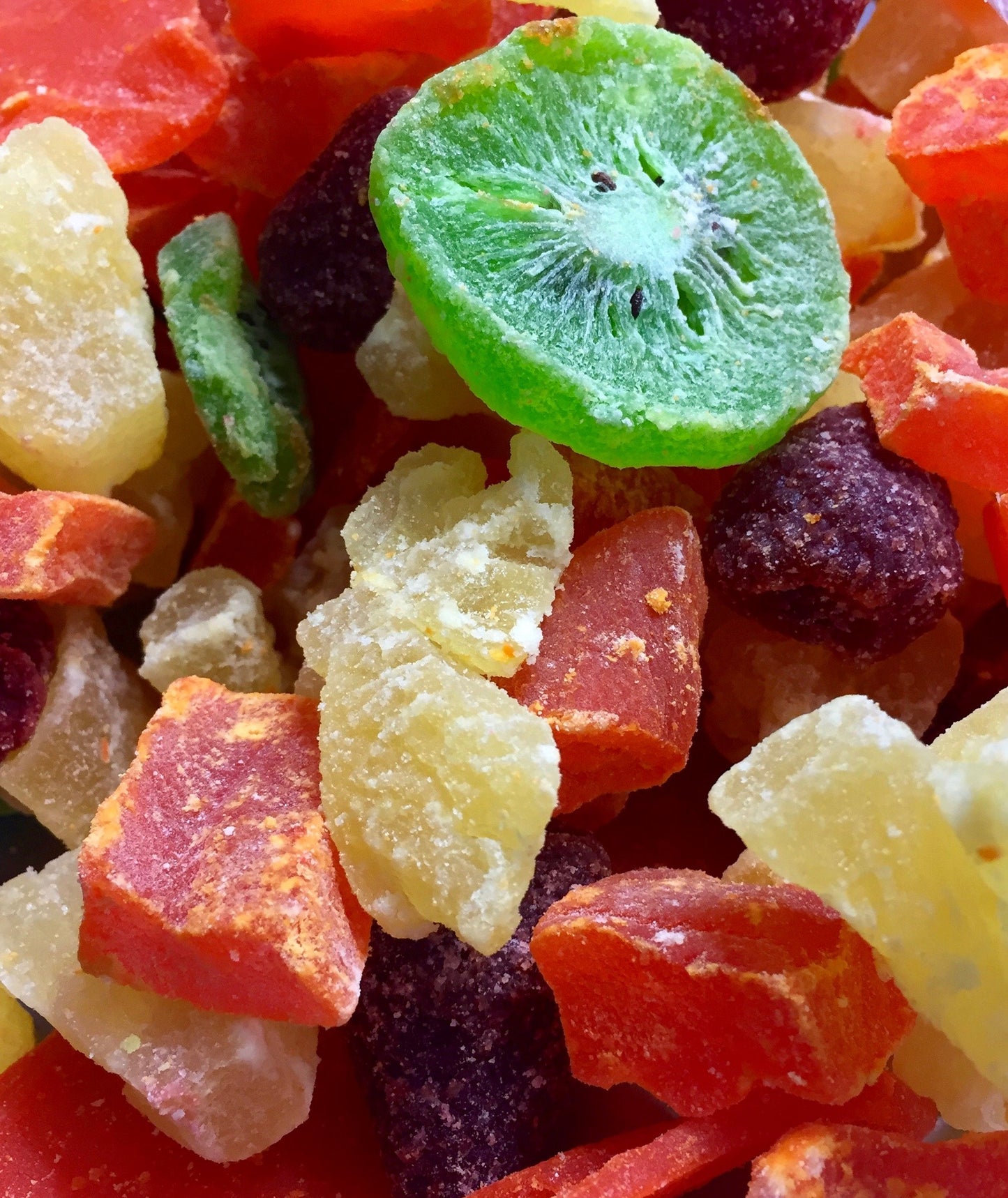 Yankee Traders Brand Tropical Island Dried Fruit Blend Mix, 2 Pound