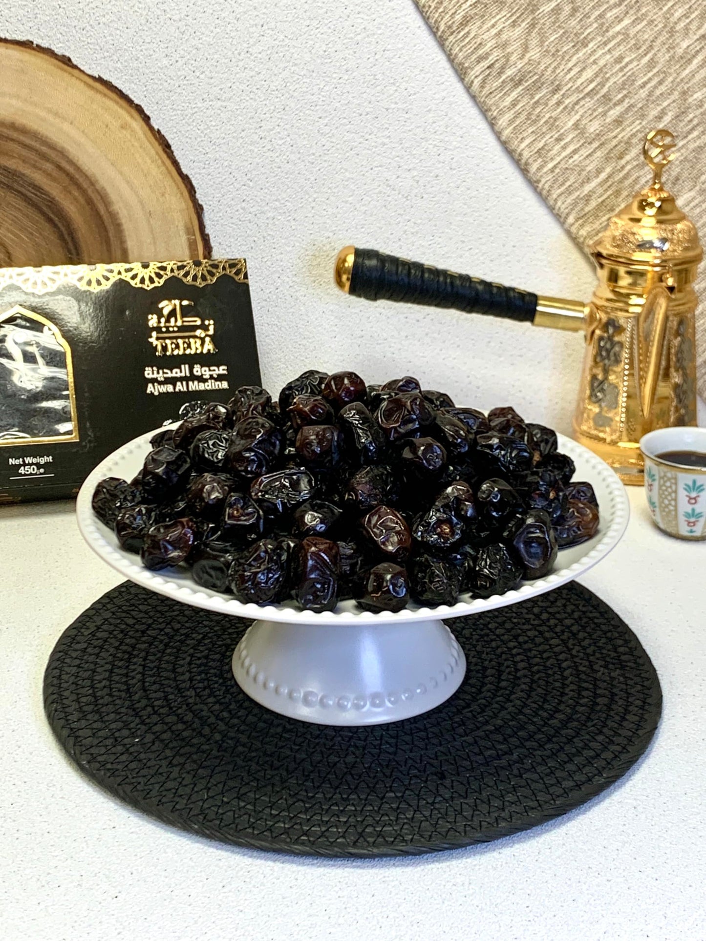 Premium Ajwa Dates From Al-Madina, 450G/900G, Natural Fresh Sweet Dates, High Fiber Snack, Saudi Arabian Import (450G (15.8 Oz)
