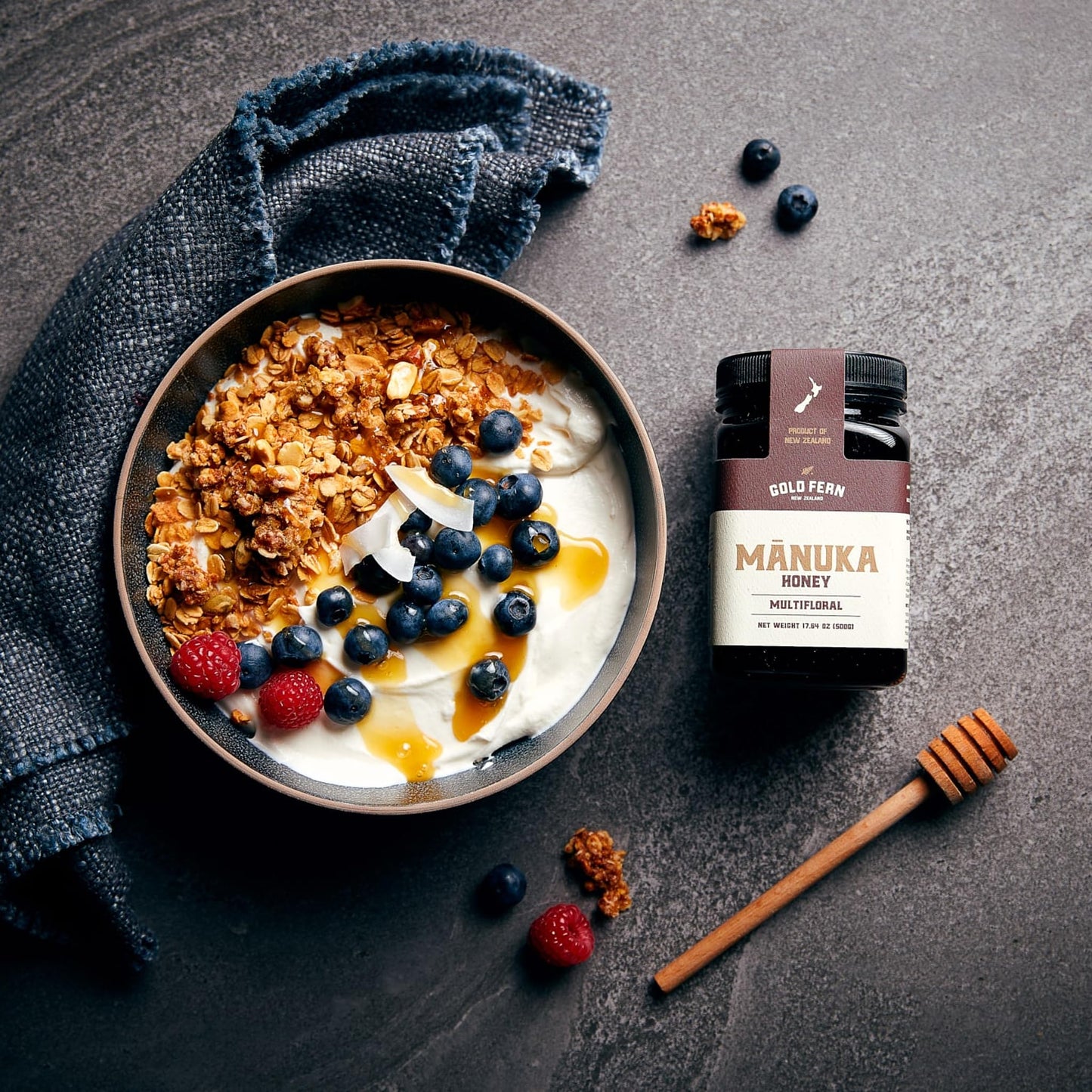 Gold Fern Honey Raw Manuka Honey, 1.1lb (17.64 Fl Oz), MGO 100+, Pure and Unfiltered Superfood Honey