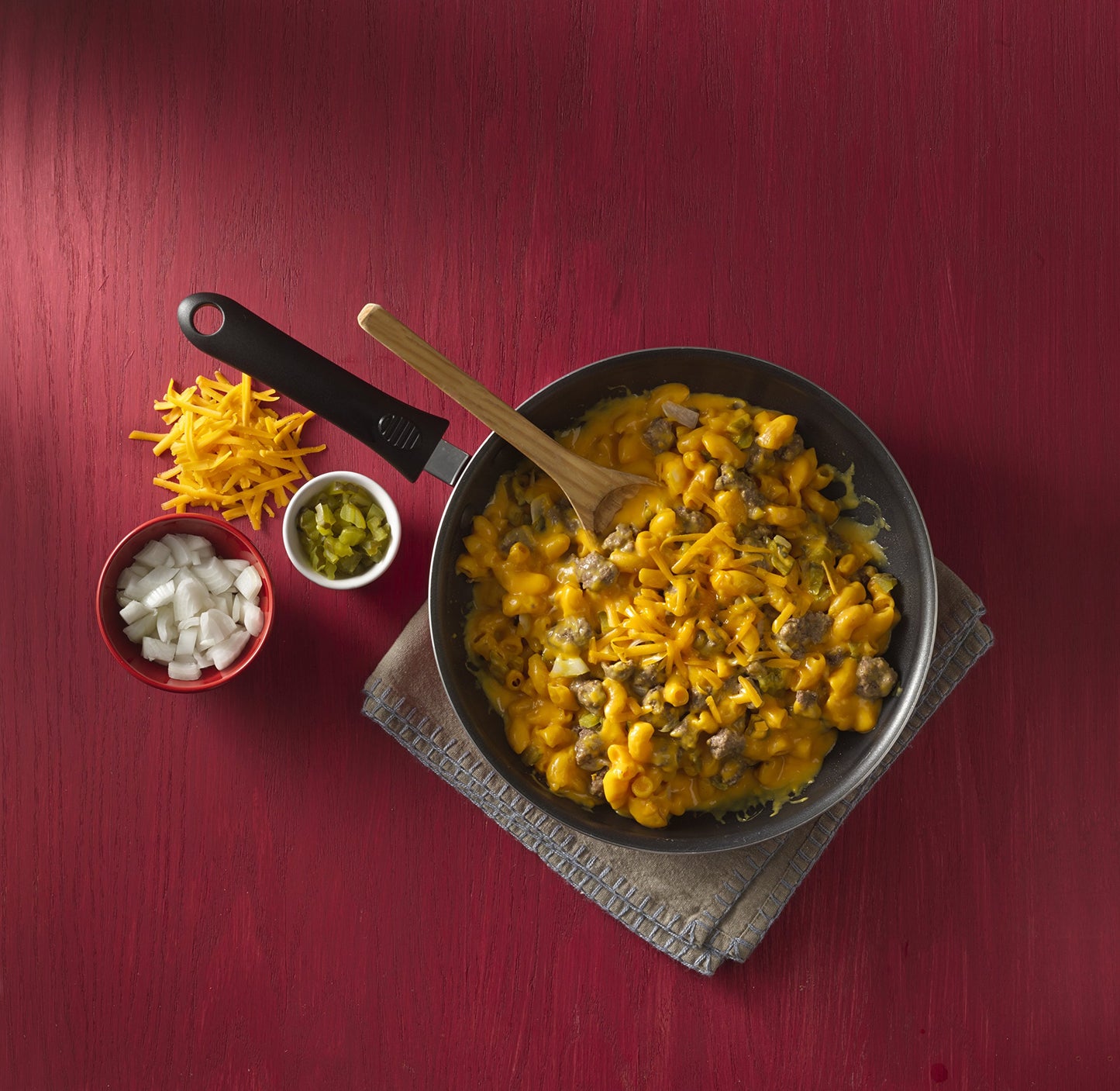 Hamburger Helper Pasta Deluxe Cheeseburger Macaroni, 5.5 Ounces