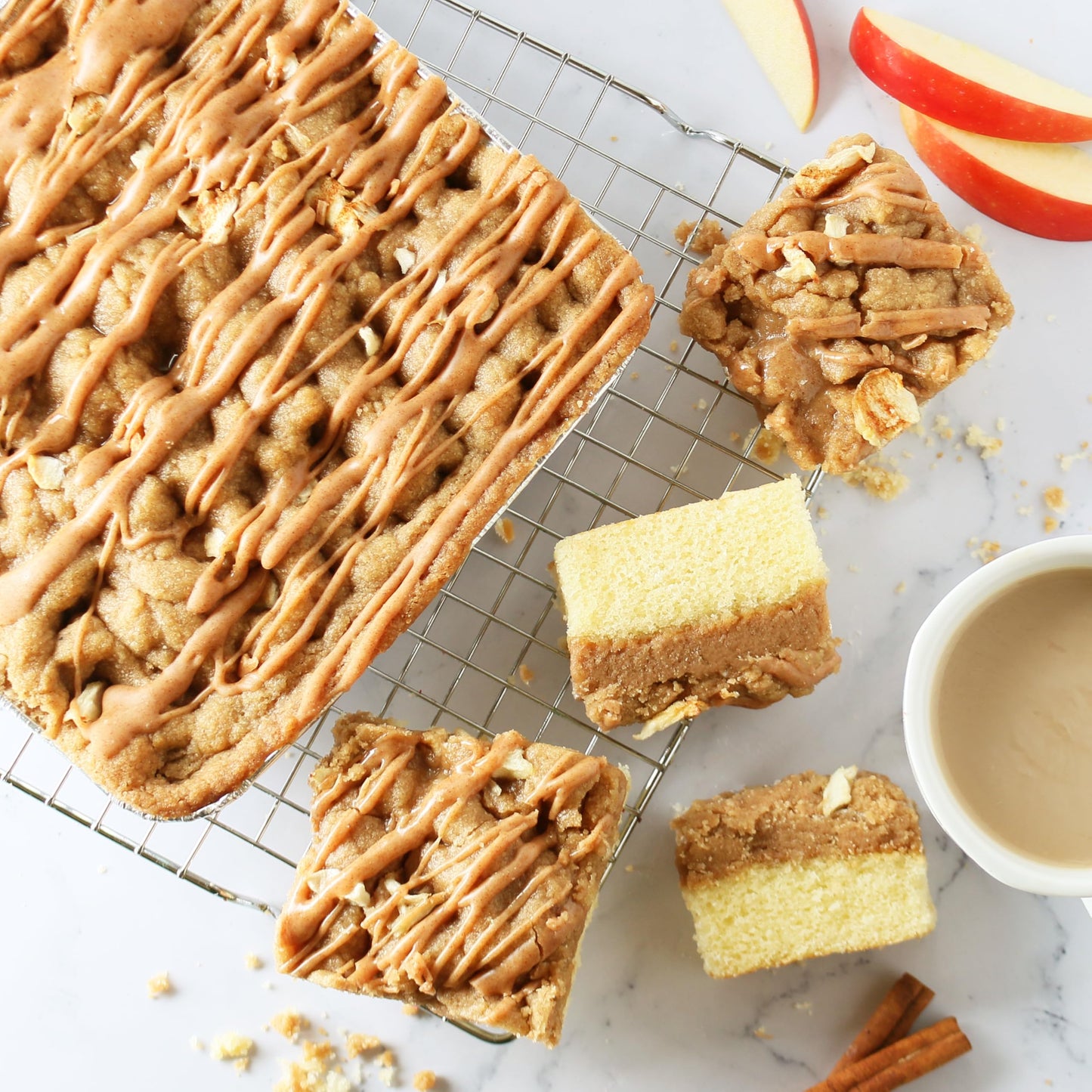 Carlotta'S Bakery Authentic New York Crumb Coffee Cakes (22 Oz, Apple Cinnamon)