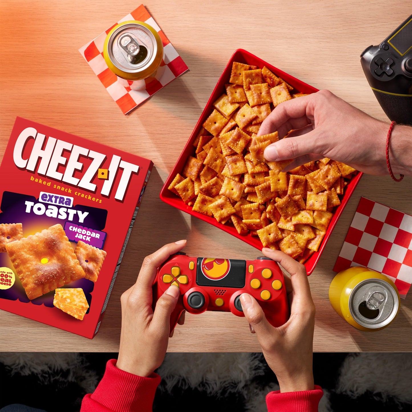 Cheez-It Cheese Crackers, Baked Snack Crackers, Kids Snacks, Extra Toasty Cheddar Jack, 12.4oz Box (1 Box)
