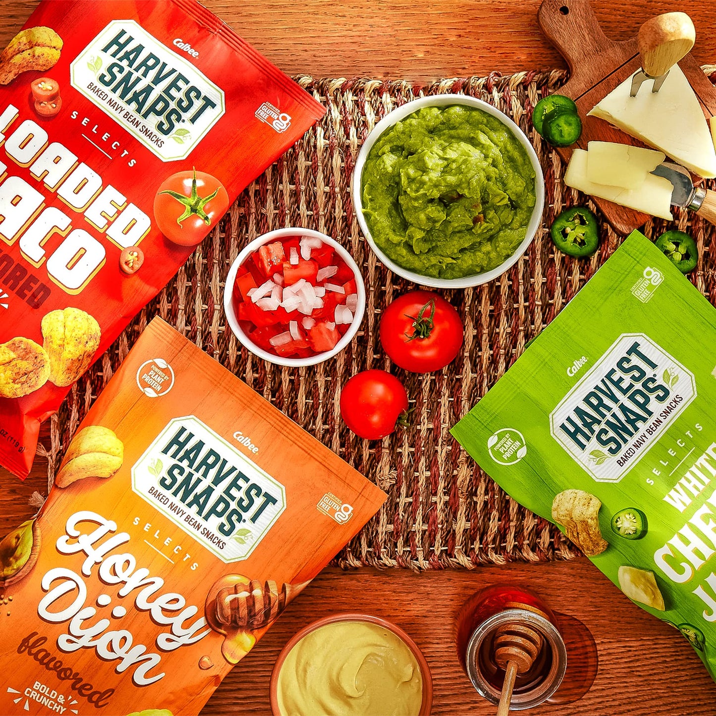 Harvest Snaps (White Cheddar Jalapeno Crunchy Puffs, 8 Snack Packs) 4.2 Ounces