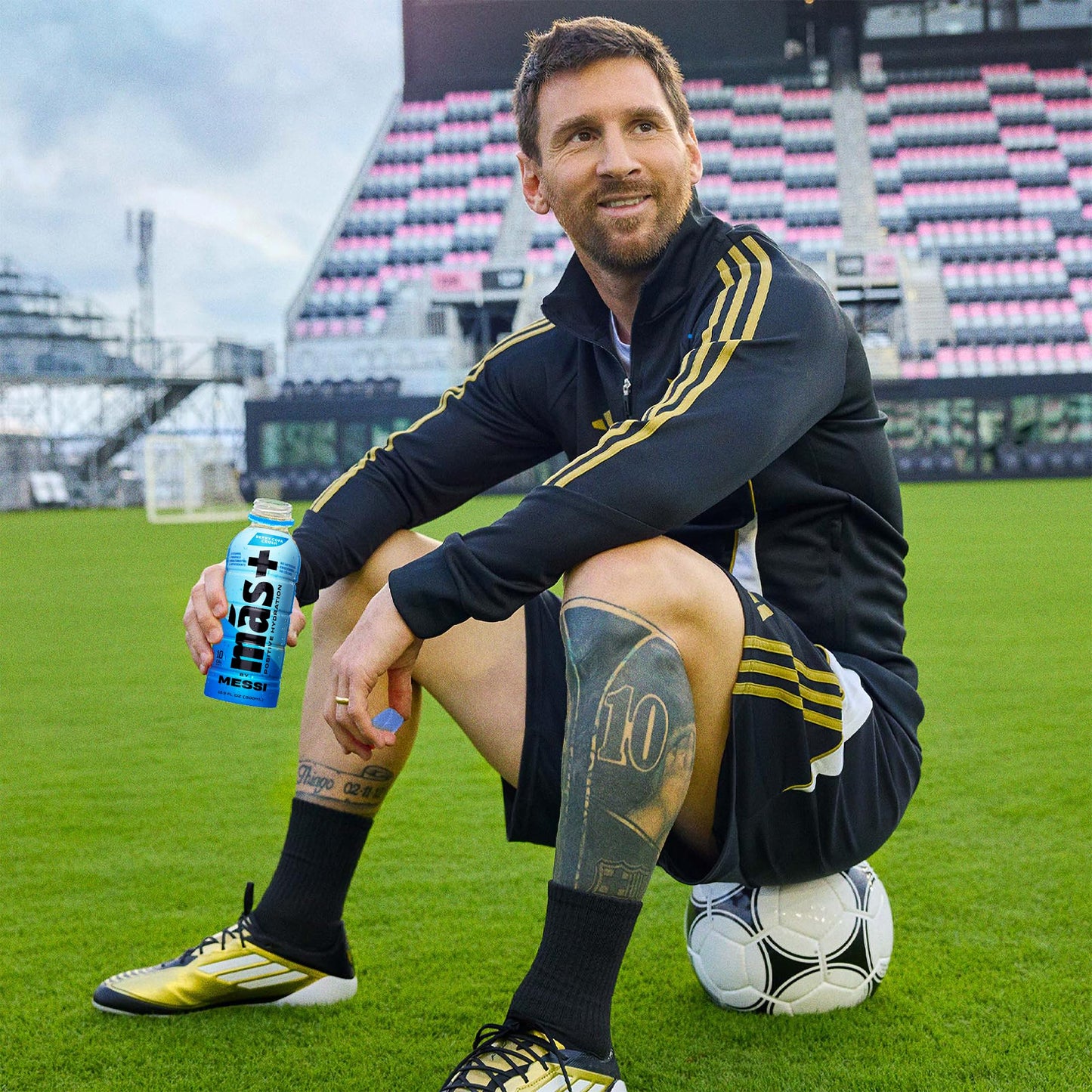 M  S+ By Messi 16.9Oz Berry Copa Crush, Sports Drink & Hydration Beverage, Natural Flavors With Vitamins And Electrolytes, No Ar
