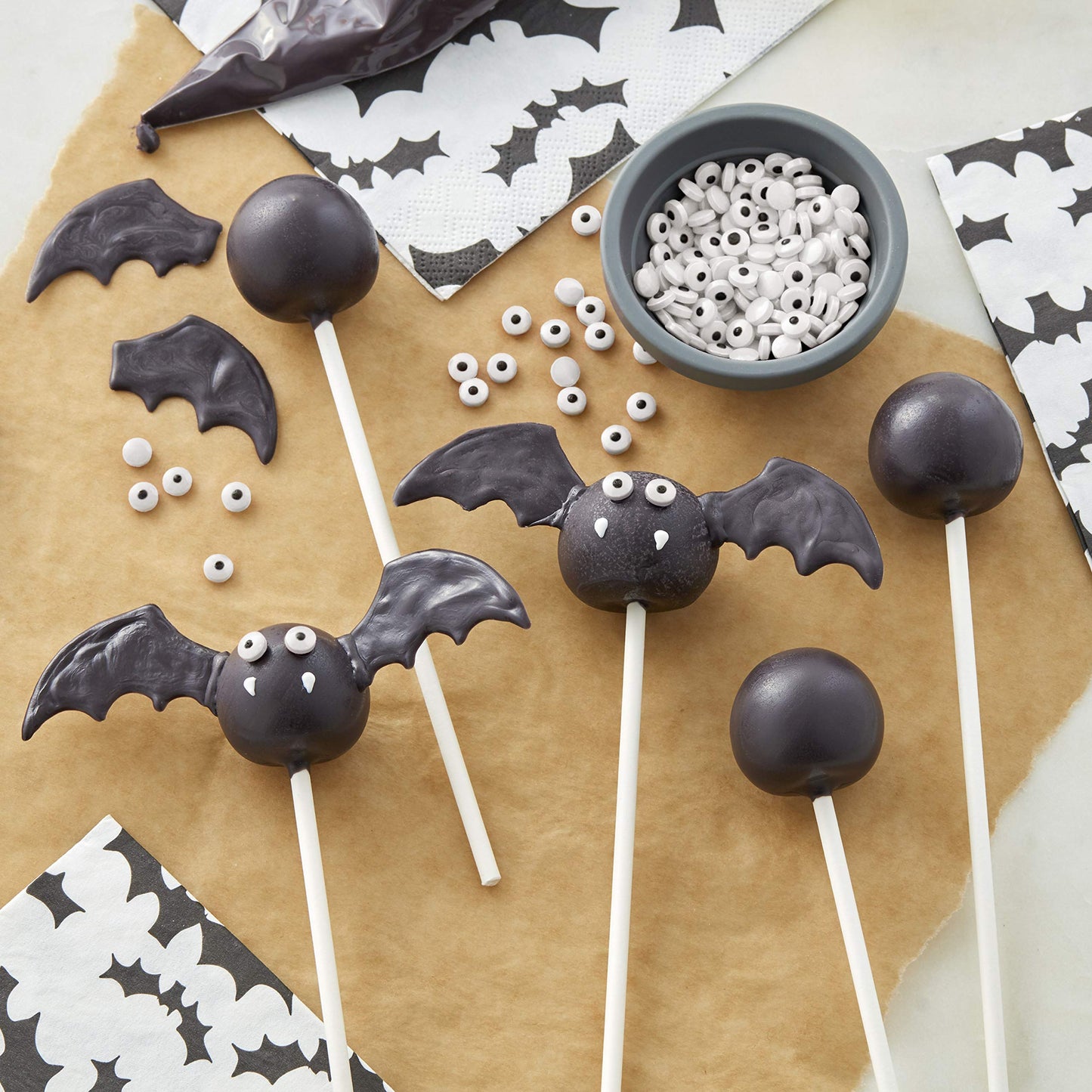 Wilton Assorted Halloween Candy Eyeball Set, 3-Packs