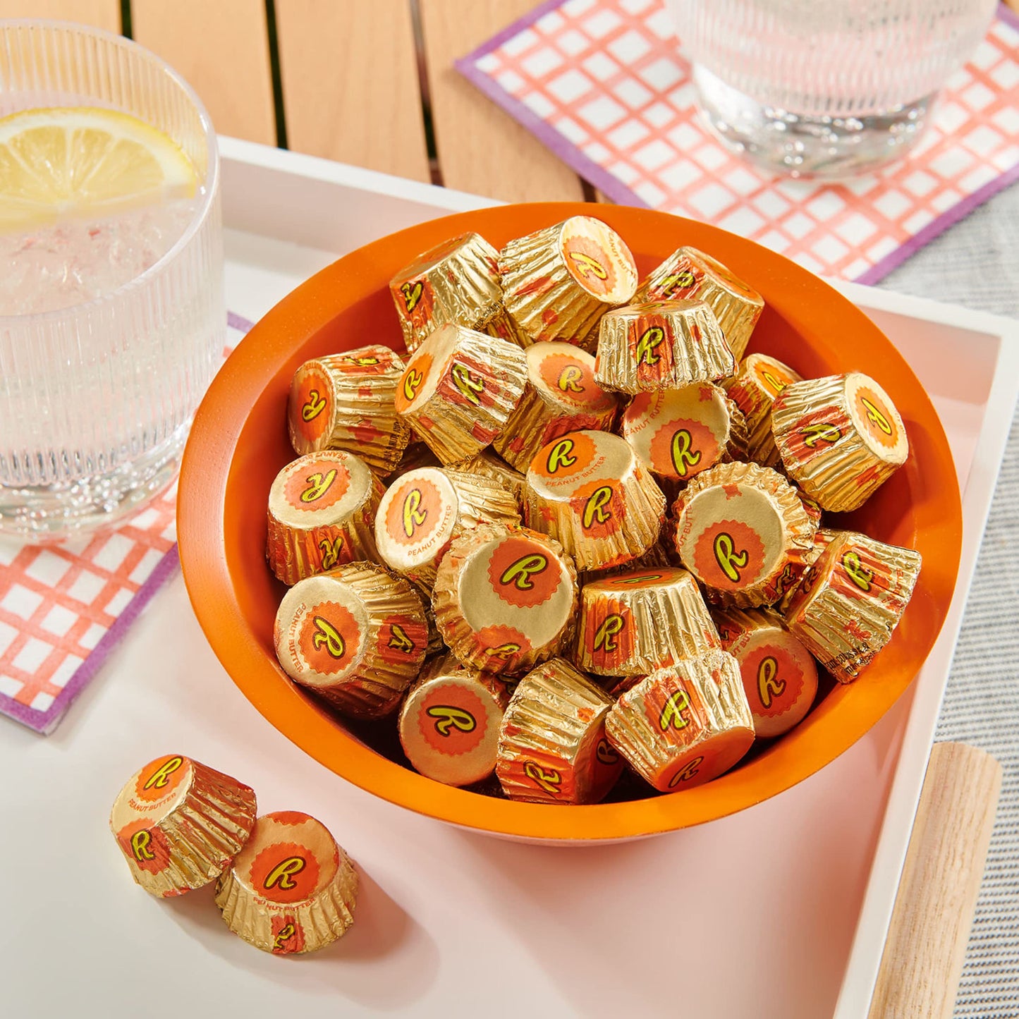 Reese'S Miniatures Milk Chocolate Peanut Butter Cups, Candy Packs, 0.31 Oz (105 Pieces)