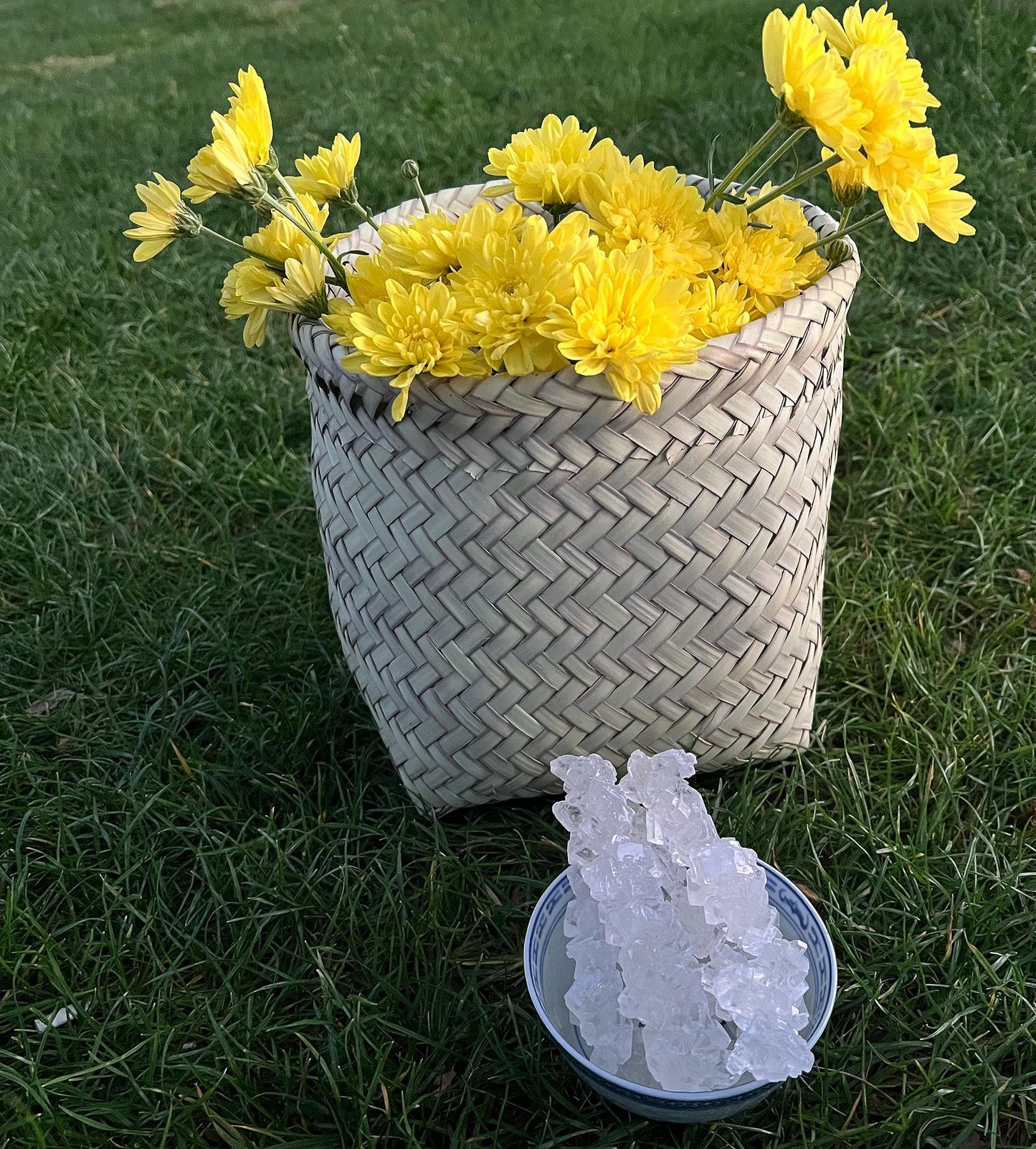 SweetGlob Old Fashioned Rock Candy Crystals on Strings (Clear White, 2 Pound)