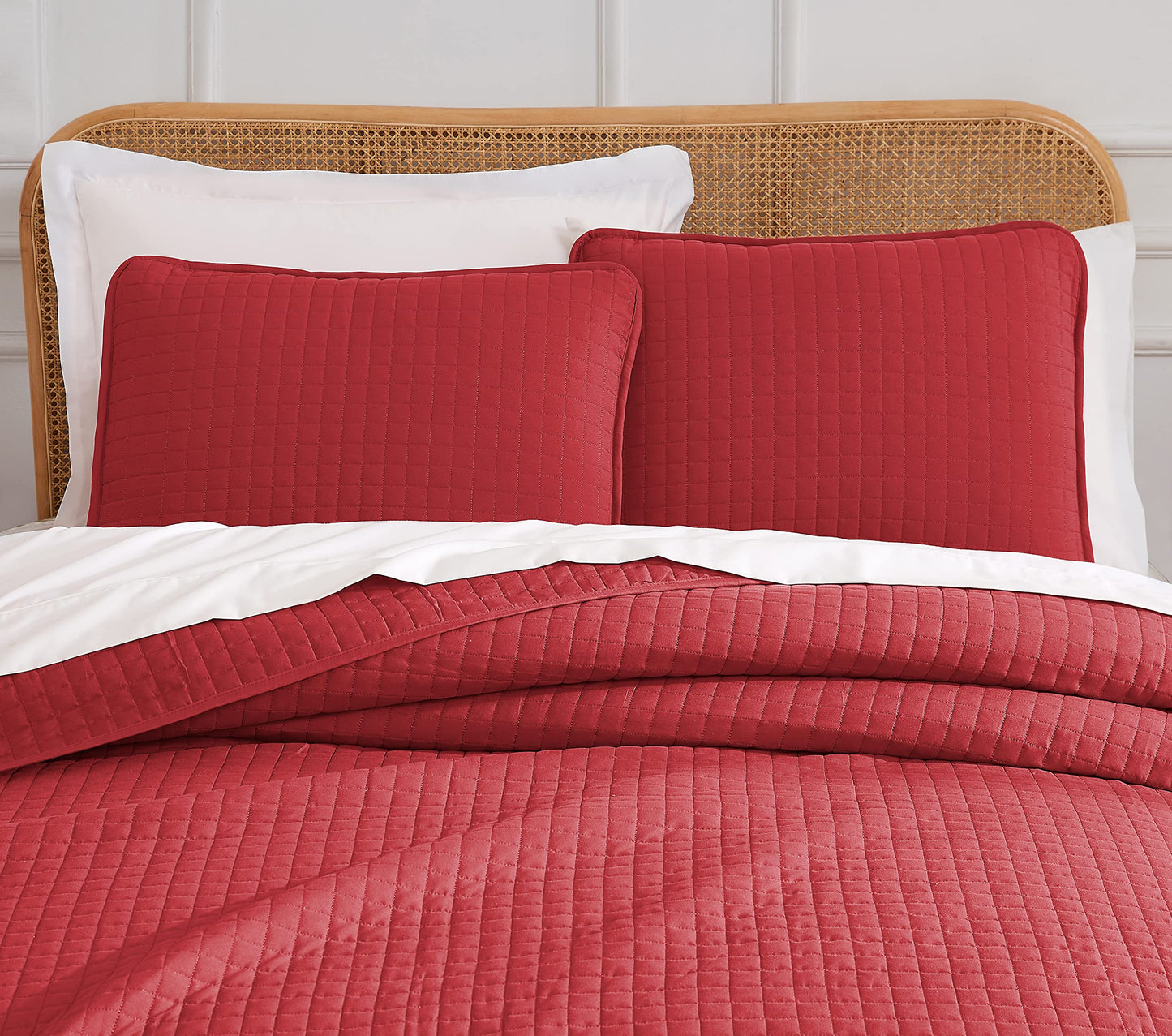 Southshore Fine Living, Inc 3 Piece Quilt Set, Full Queen Size, Oversized, Lightweight, Embroidered, Square Stitched Bedspread S