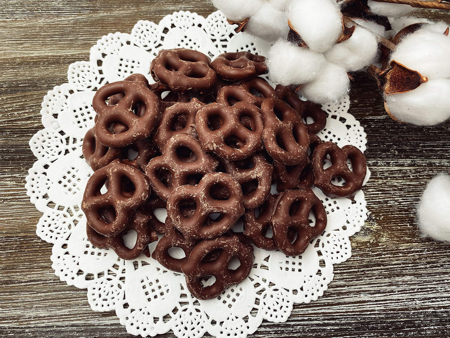 Milk Chocolate Covered Mini Pretzels, Gift Box 40 Ounces