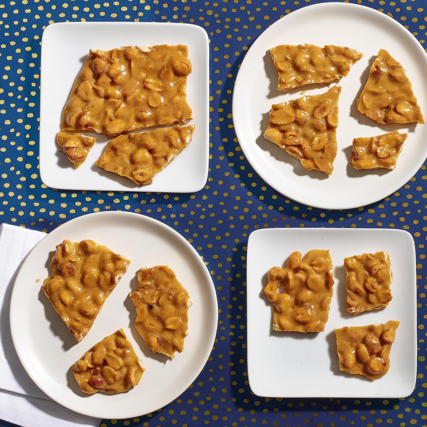 PLANTERS Unsalted Dry Roasted Peanuts, Resealable Jar, Plant-Based Protein, 35 oz Canister