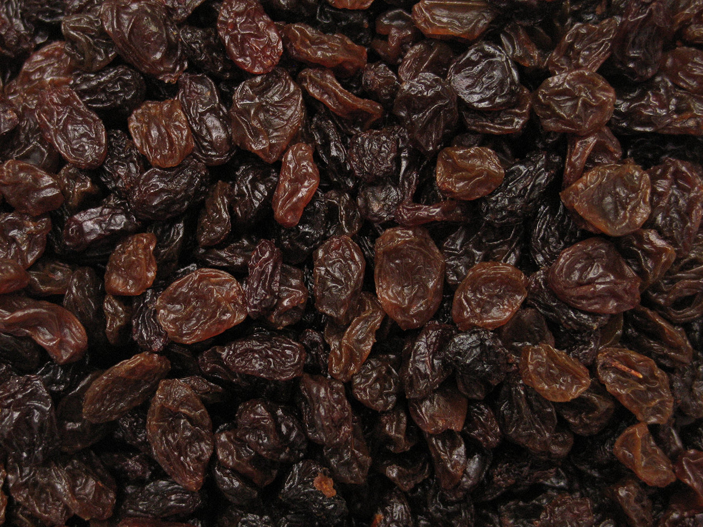 Yupik Organic Thompson Raisins, 2.2 lb, Non-GMO, Vegan, Gluten-Free (Pack of 2)