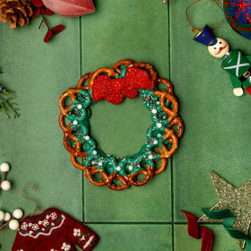 Pretzel Wreath