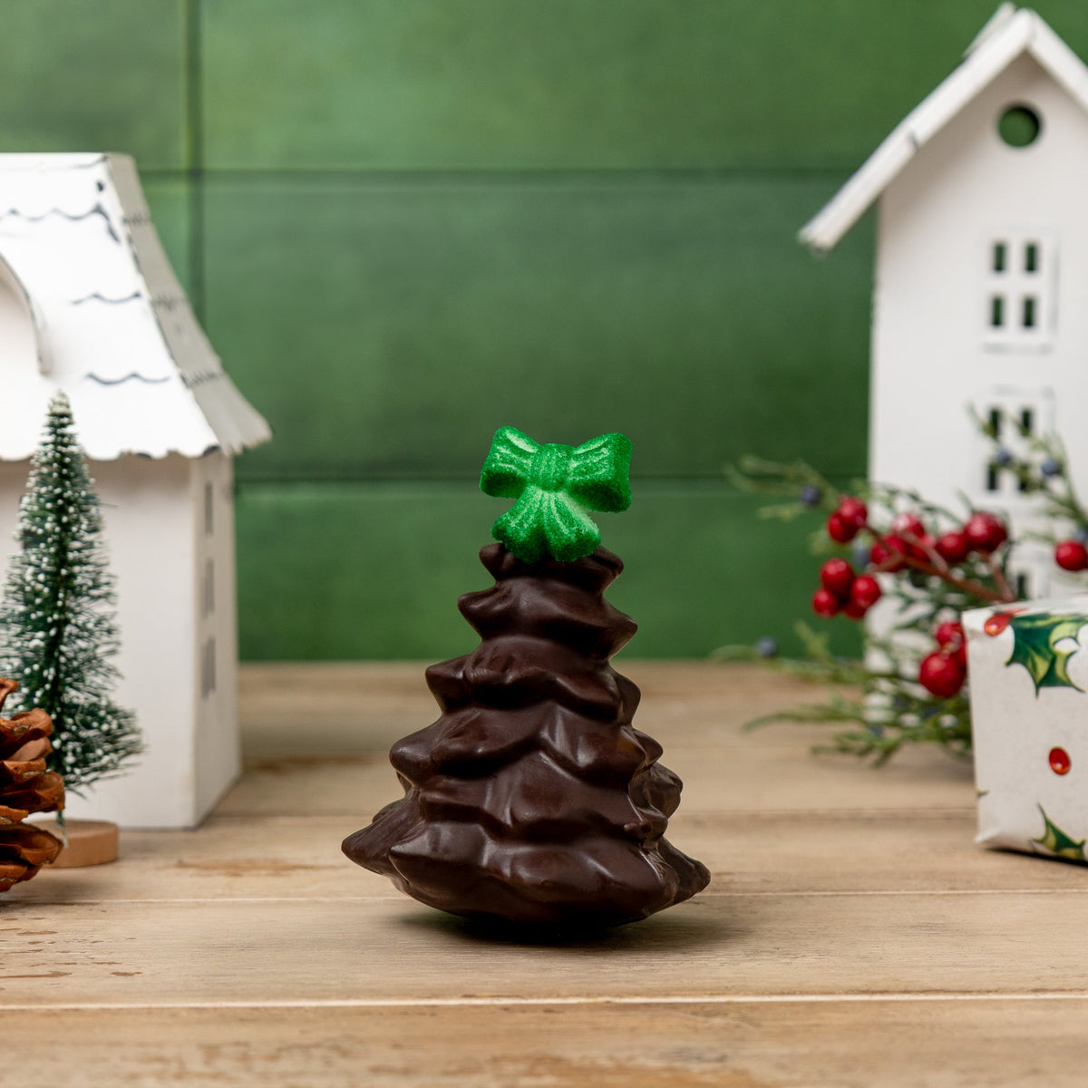 3D Christmas Tree With Bow